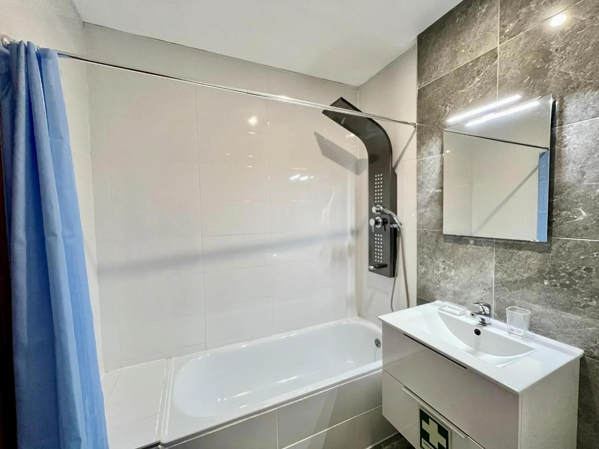 Albufeira Central 7 by Homing