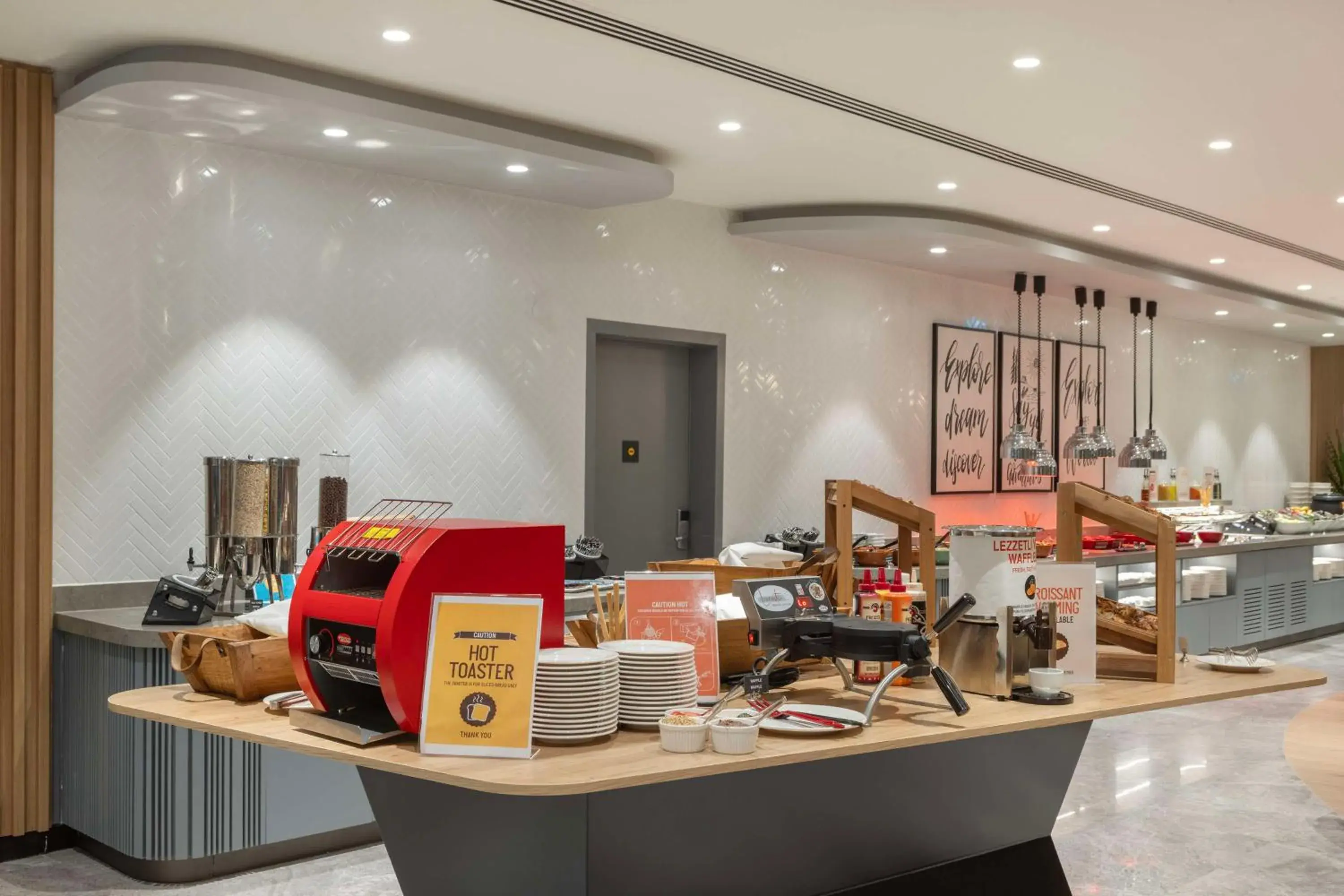 Restaurant/places to eat in Hampton by Hilton Antalya Airport Restaurant/places to eat in Hampton by Hilton Antalya Airport