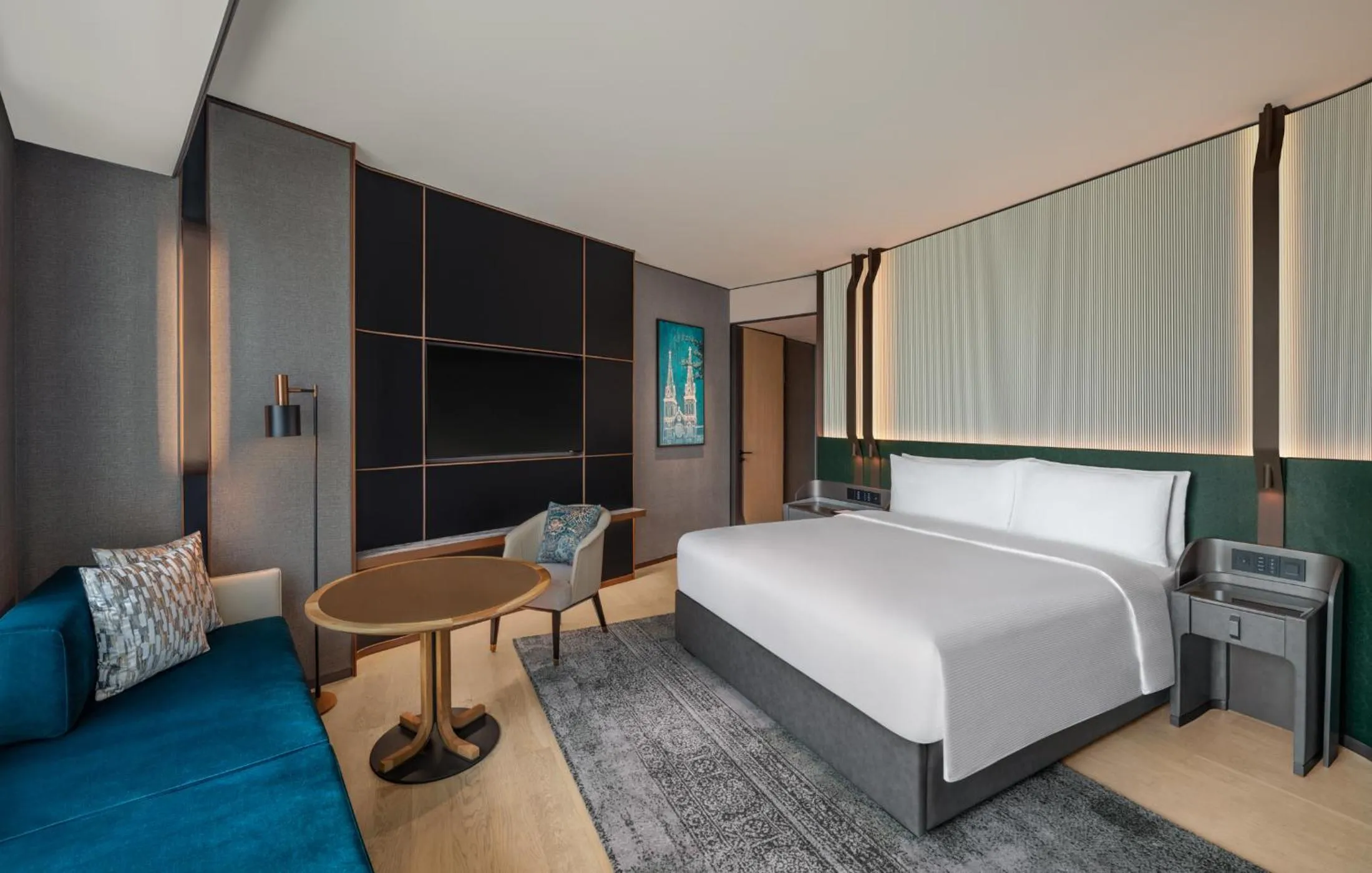 Bed in Hilton Saigon