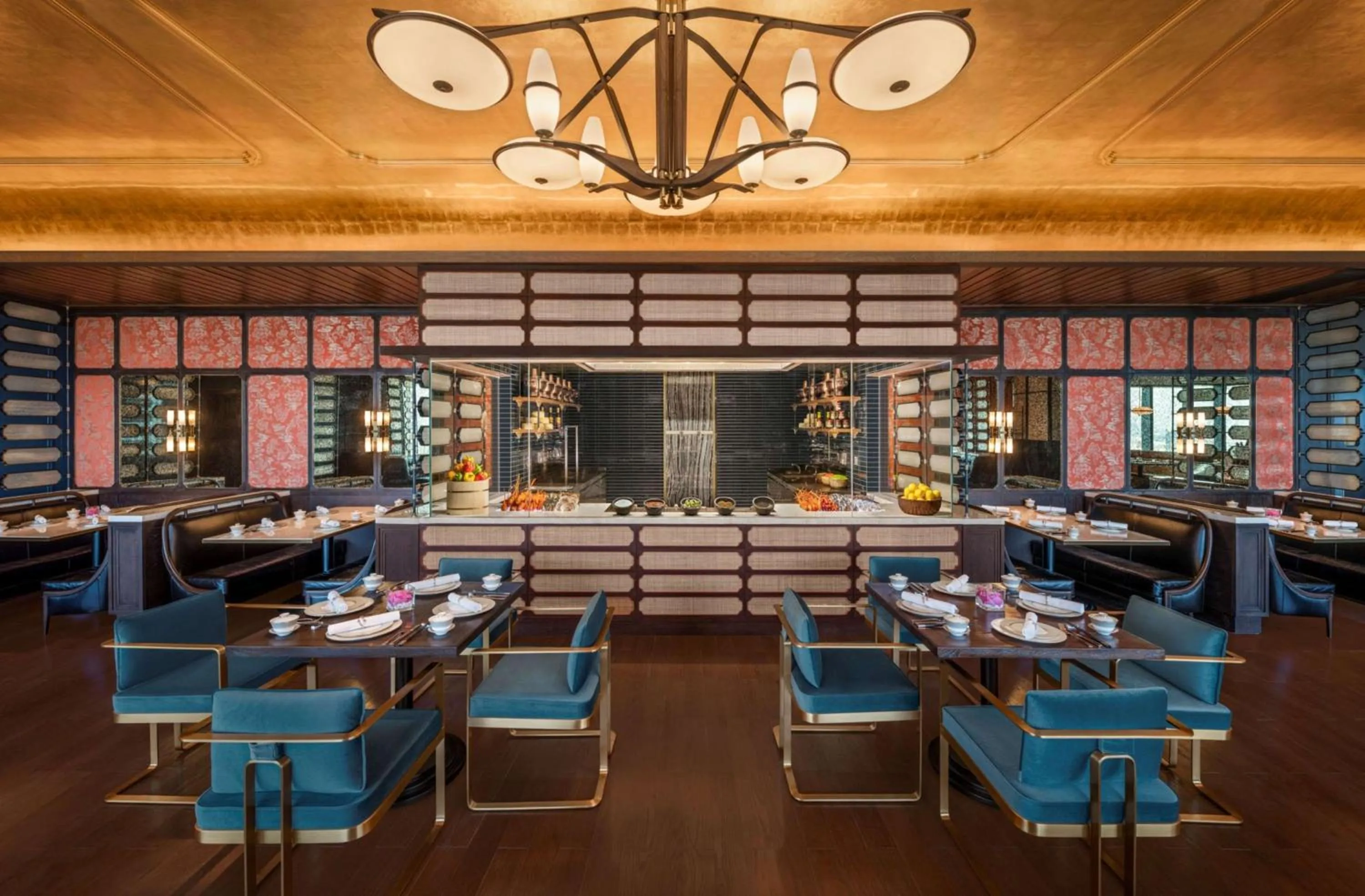 Restaurant/places to eat in Hilton Saigon