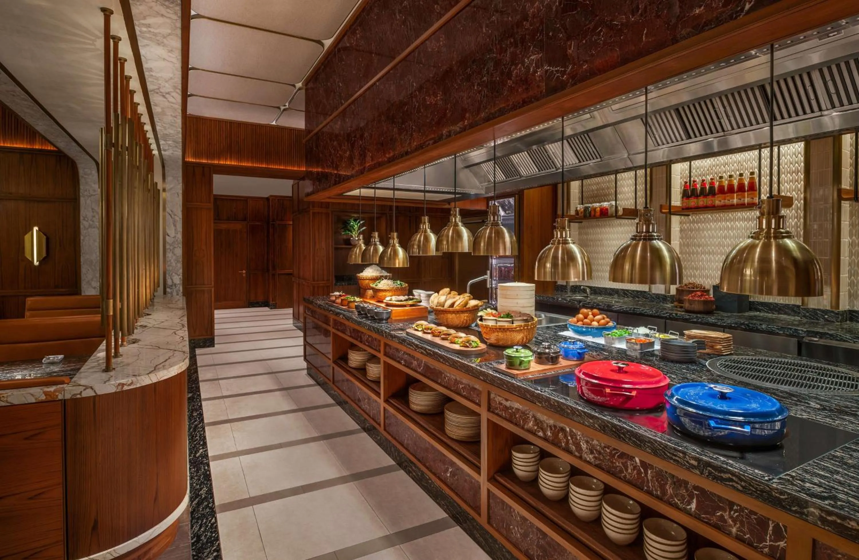 Restaurant/places to eat in Hilton Saigon