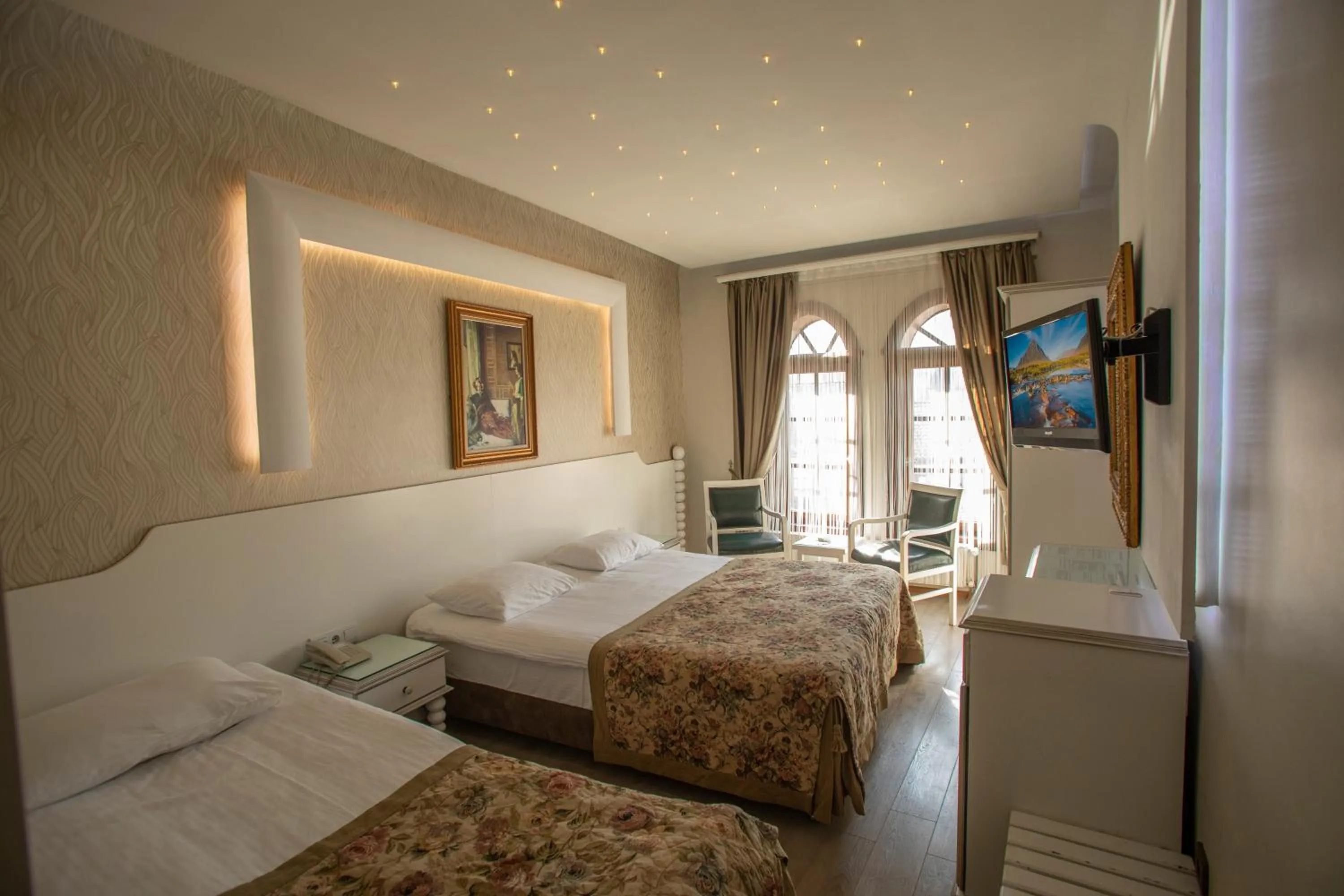 Bed in EMİN EFENDİ KONAKLARI