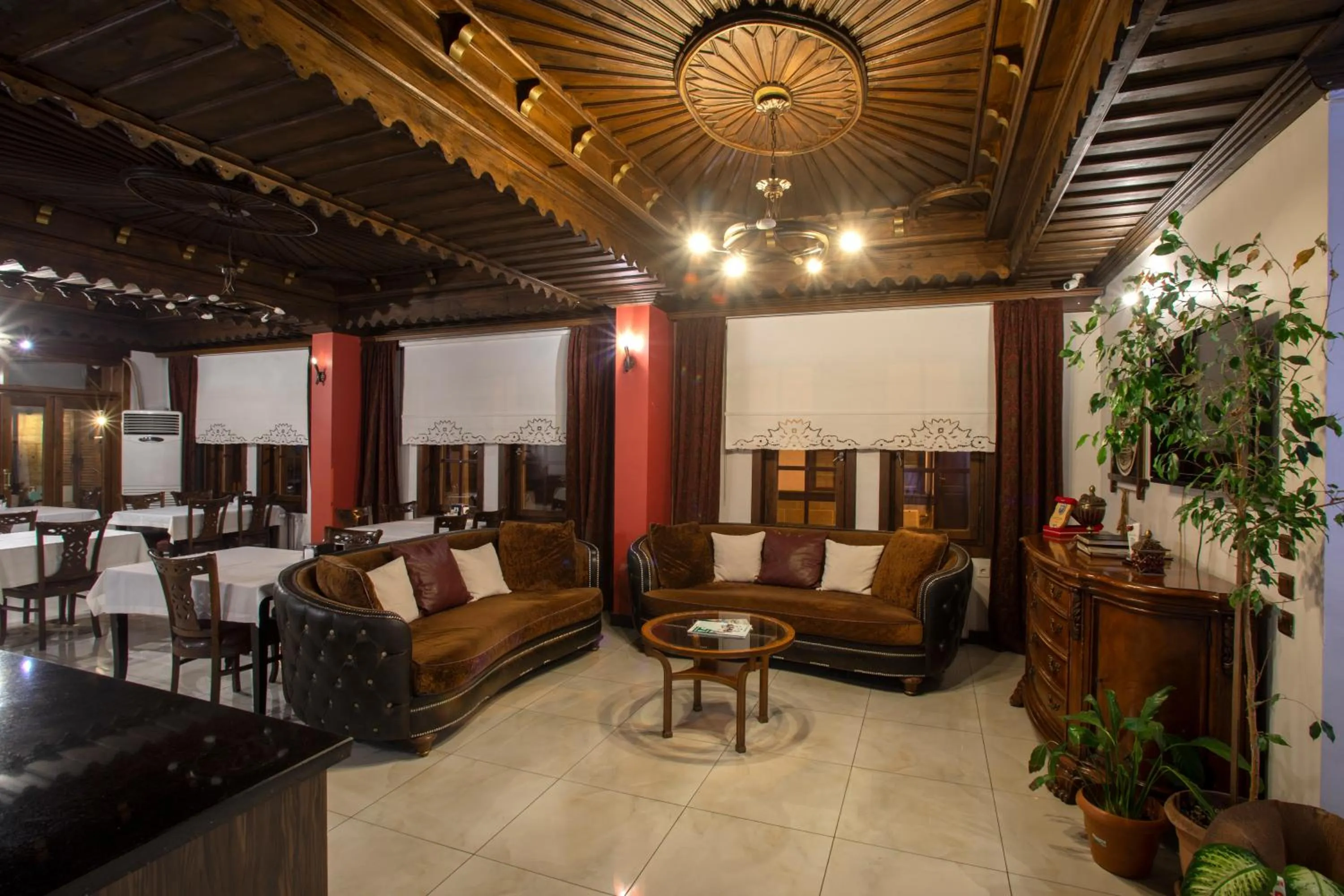 Lobby or reception in EMİN EFENDİ KONAKLARI