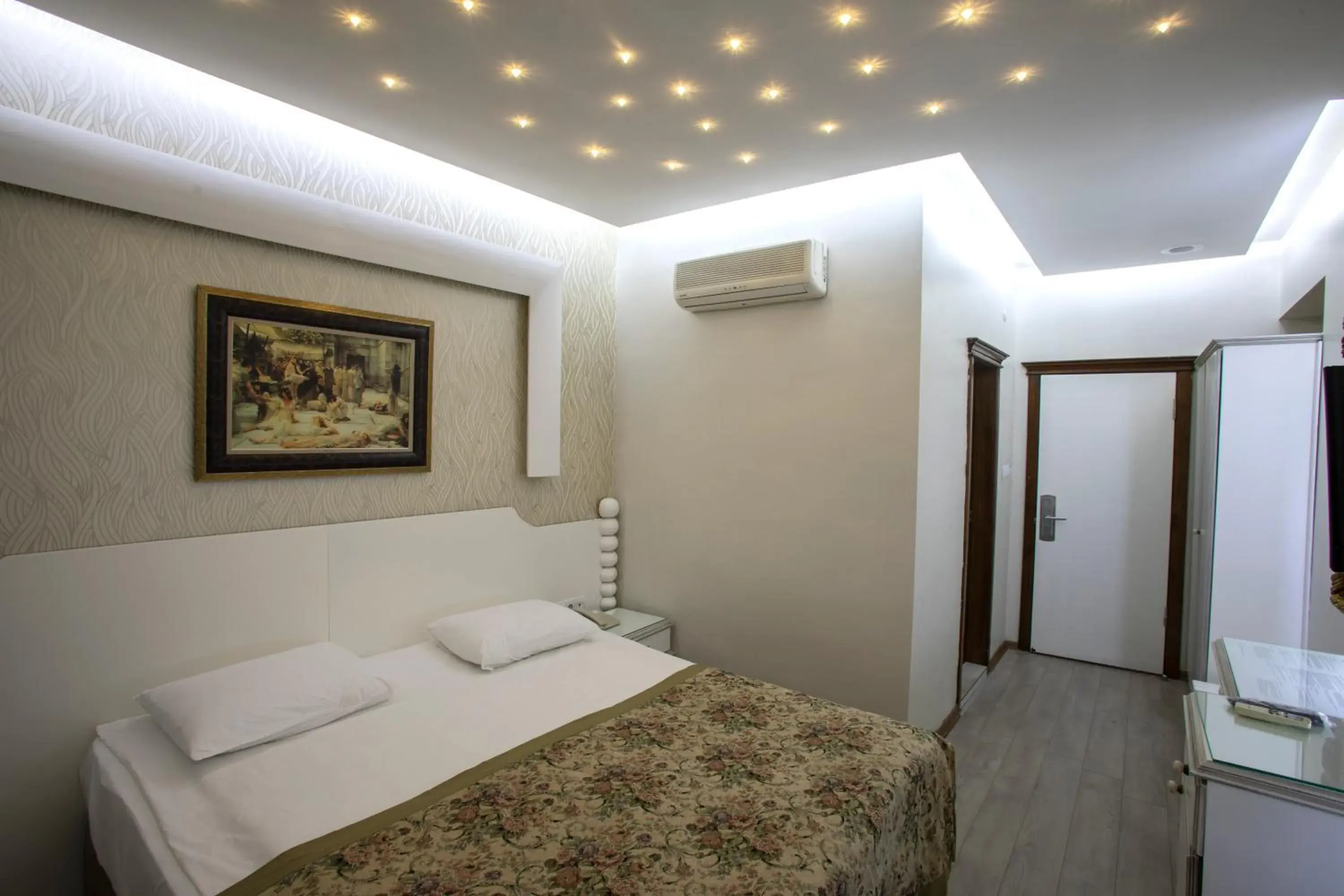 Bed in EMİN EFENDİ KONAKLARI Bed in EMİN EFENDİ KONAKLARI