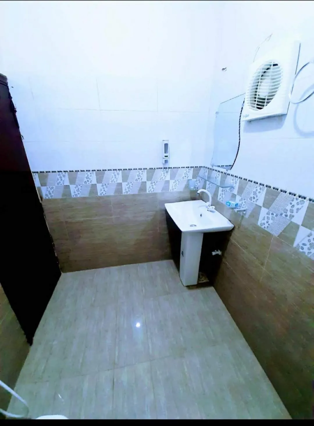 Galaxy Inn Guest House