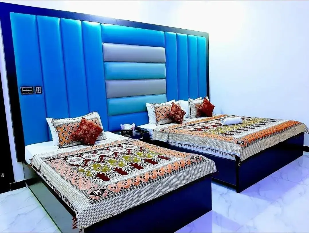 Bedroom, Bed in Galaxy Inn Guest House Bedroom, Bed in Galaxy Inn Guest House