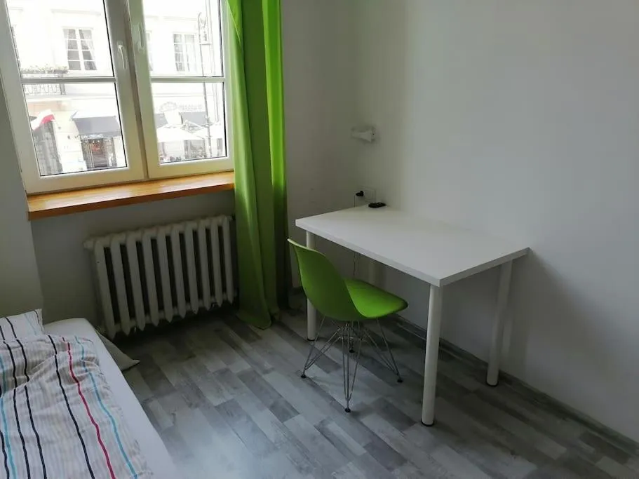 Photo of the whole room in CityCenter NOWY ŚWIAT studio