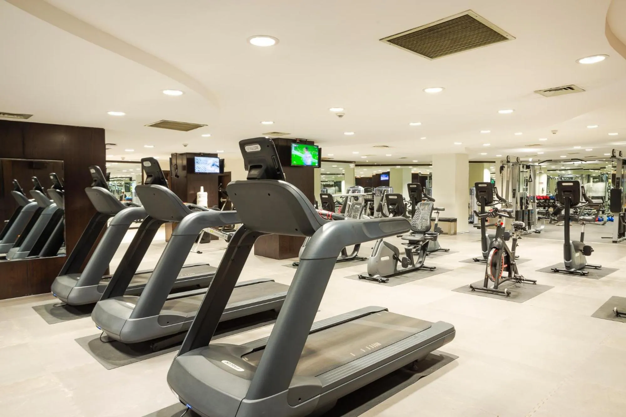 Fitness centre/facilities in Eko Hotel Gardens