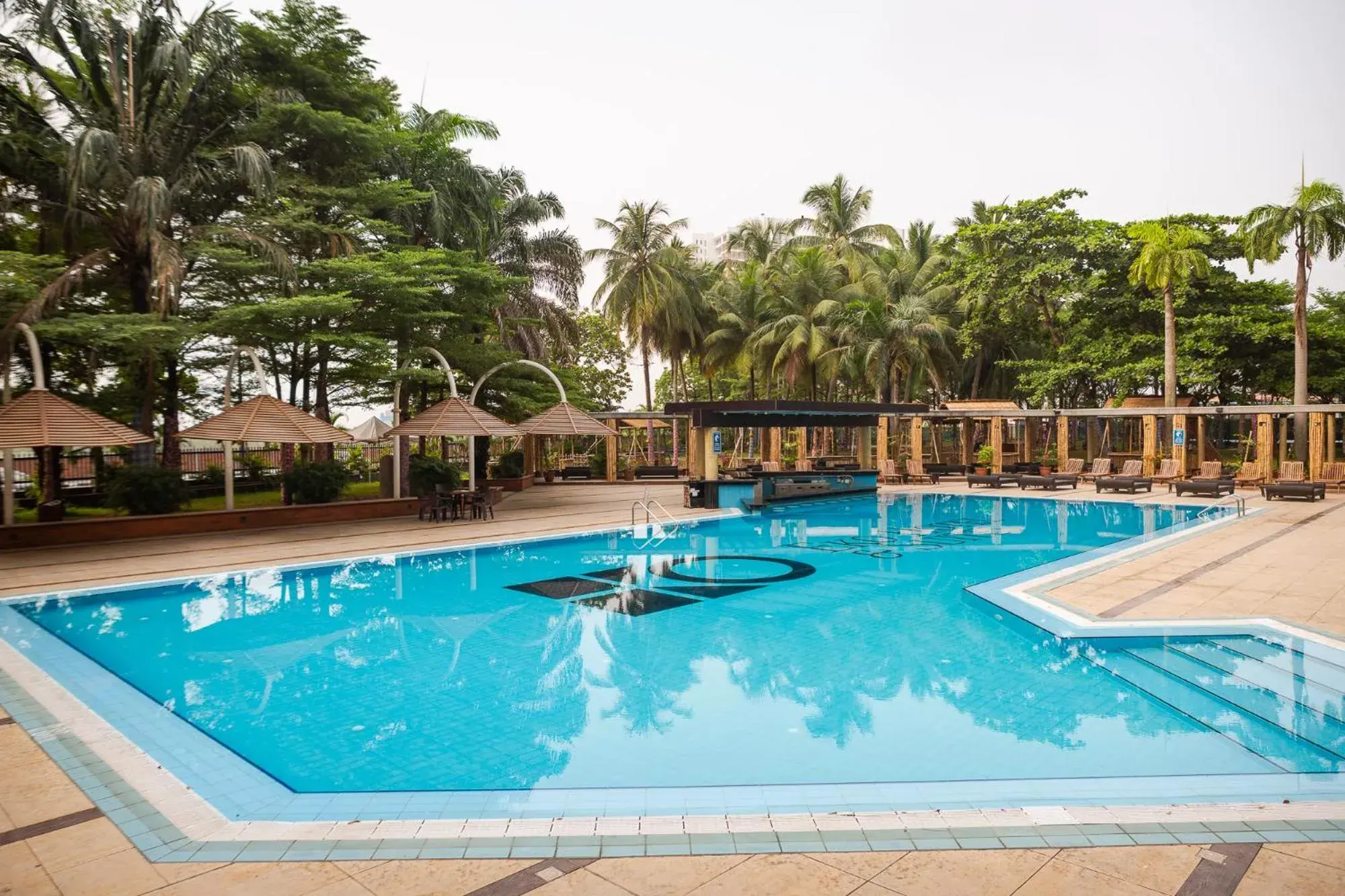 Swimming pool in Eko Hotel Signature Swimming pool in Eko Hotel Signature
