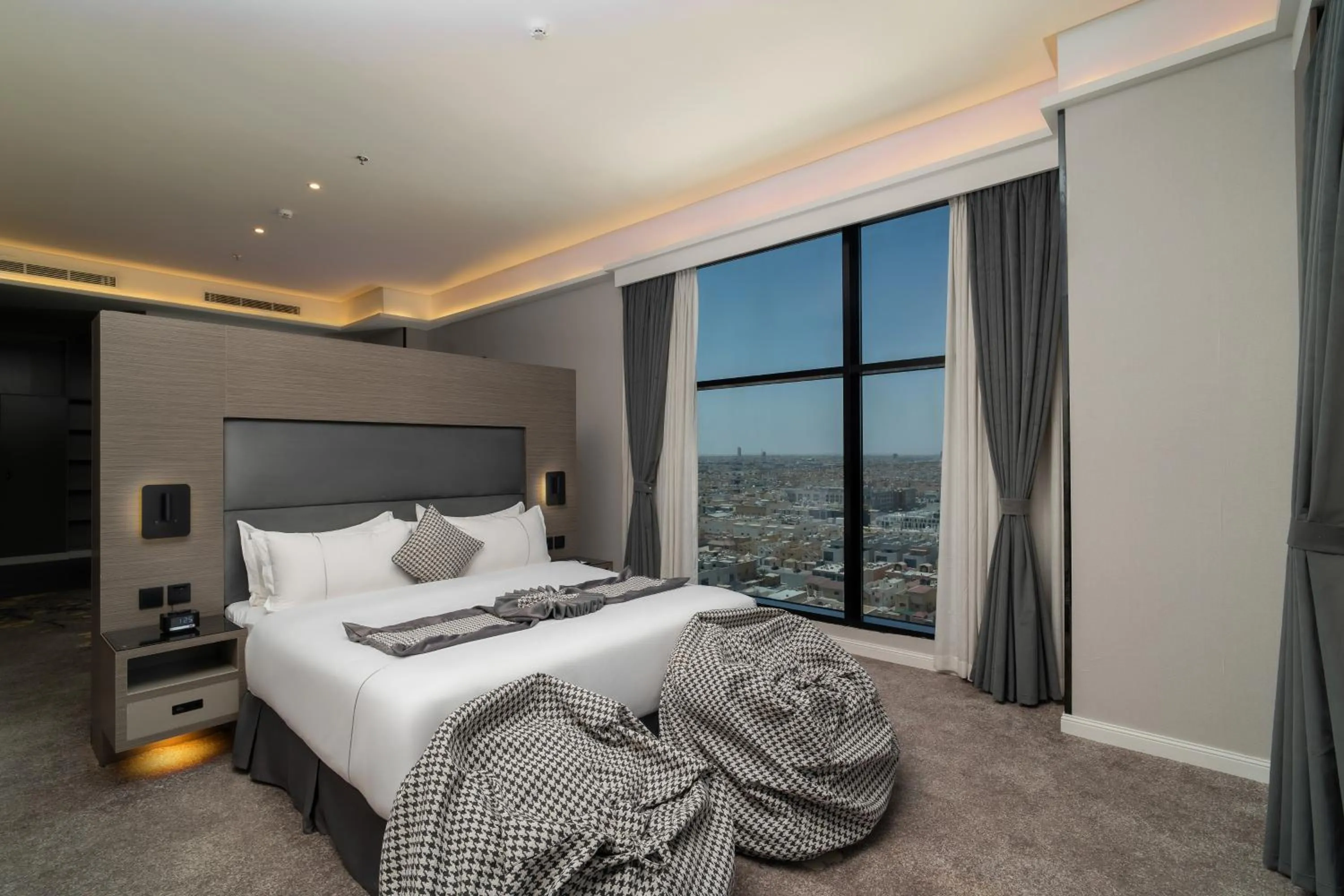 Bed in Msharef Almoden hotel