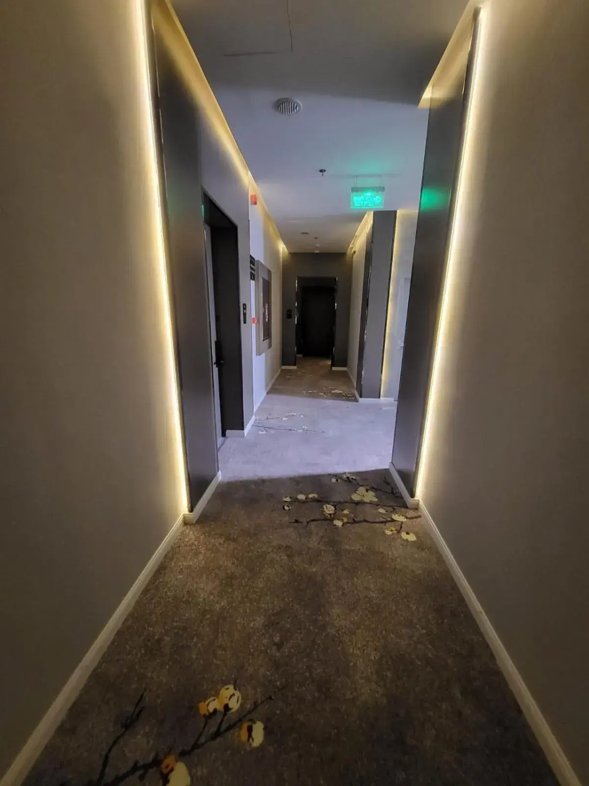 Property building in Msharef Almoden hotel Property building in Msharef Almoden hotel