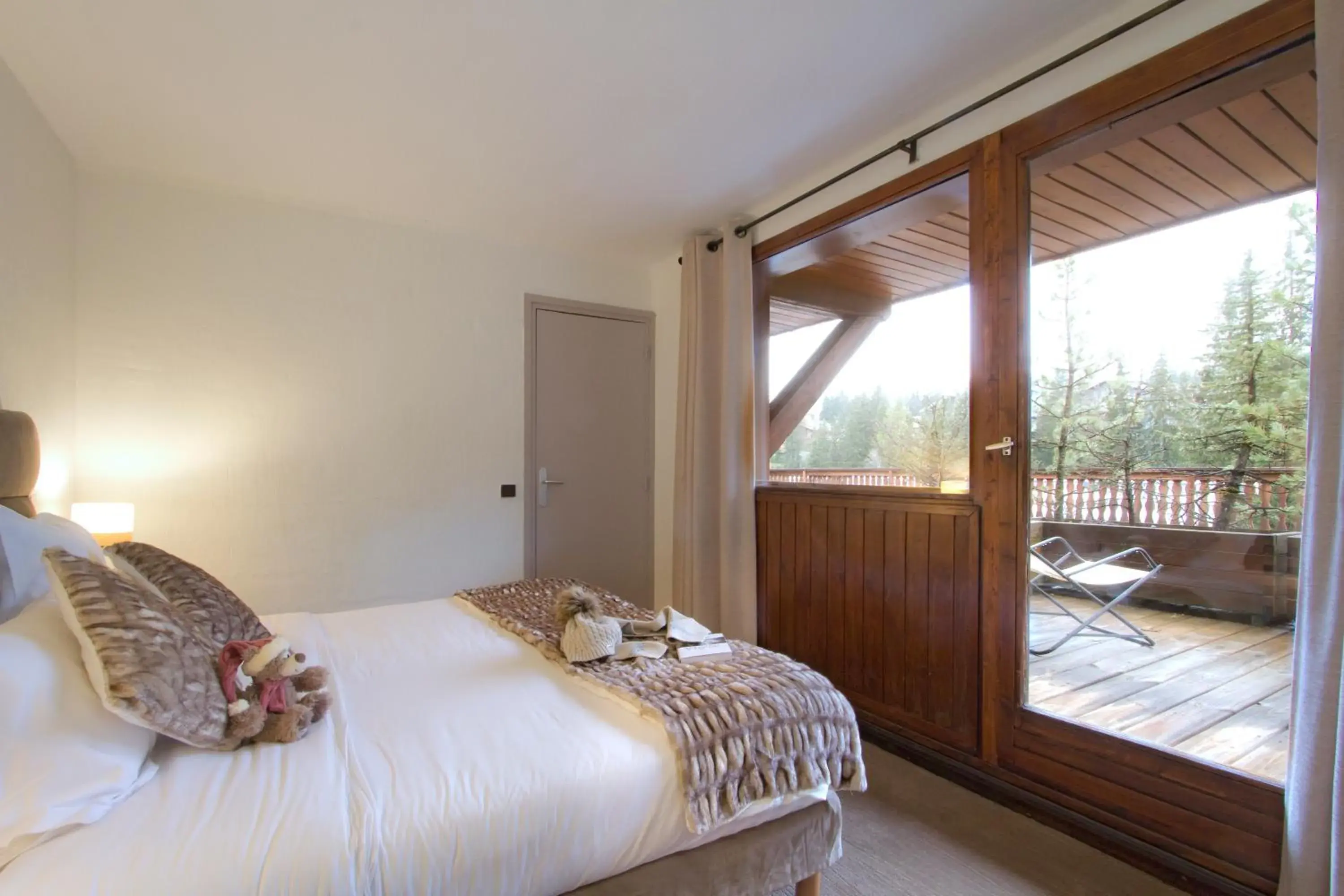 Bed in Odalys Hotel New Solarium Bed in Odalys Hotel New Solarium