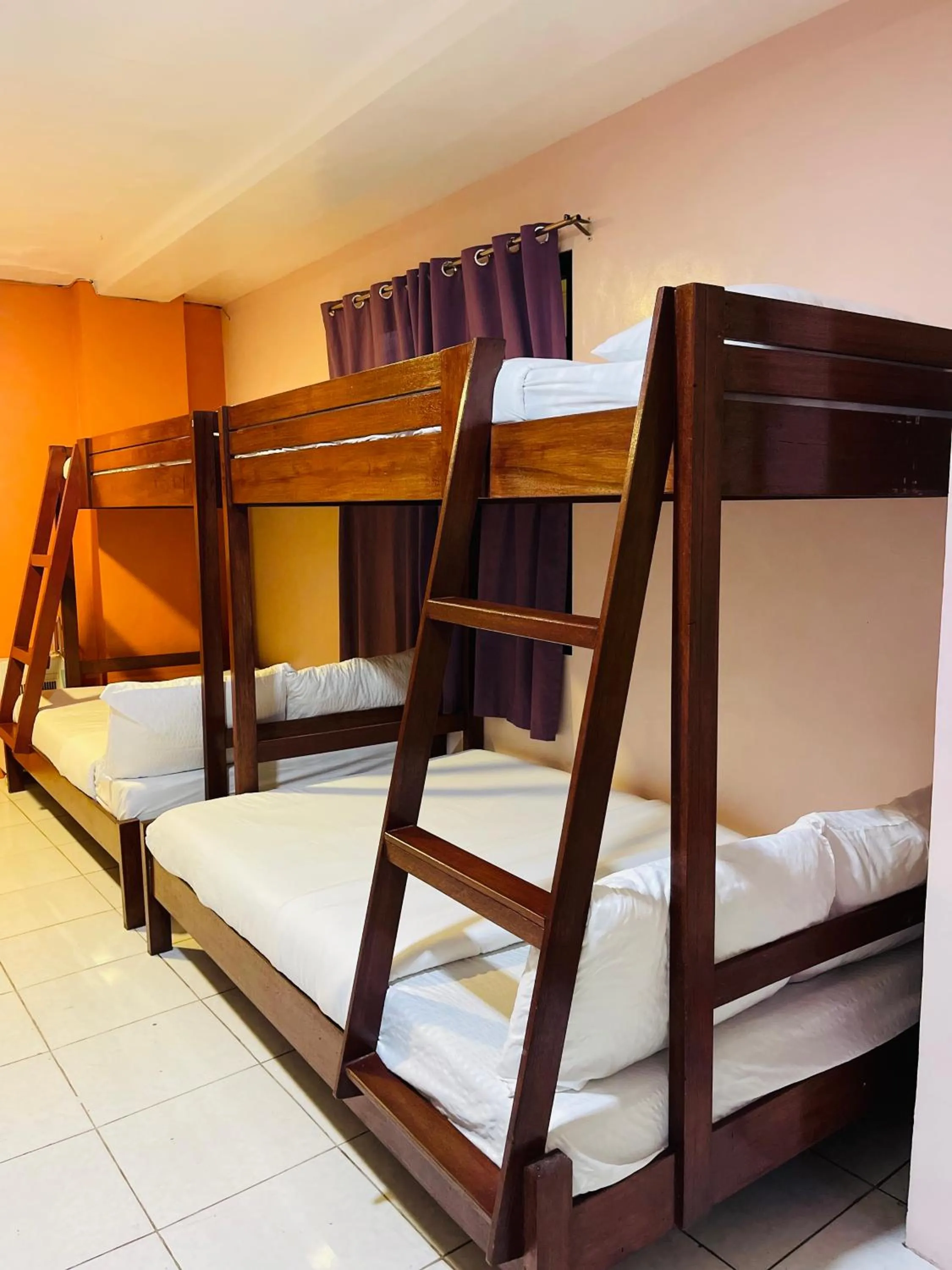 bunk bed, Bed in Sukhavati Inn