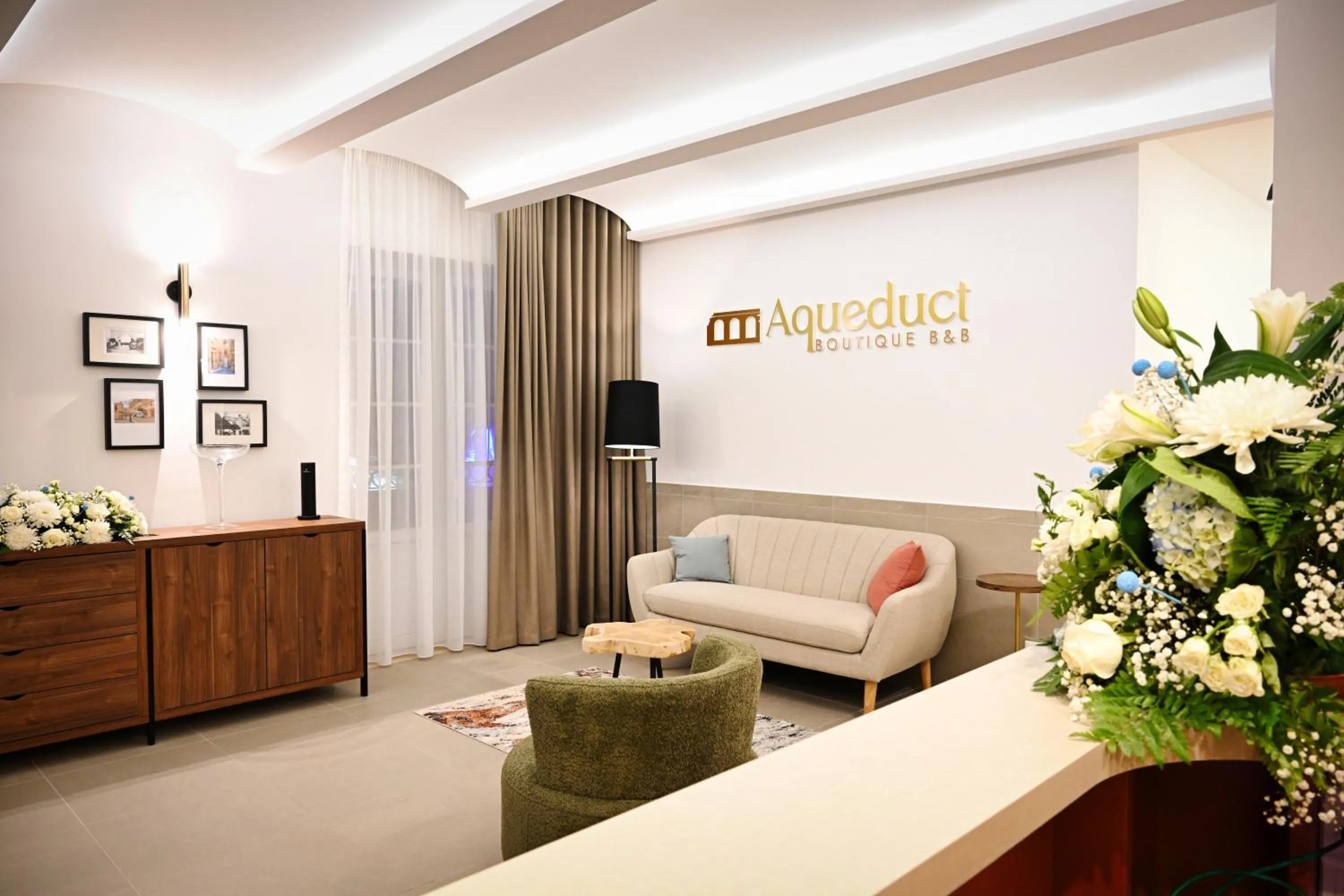 Aqueduct Boutique B&B