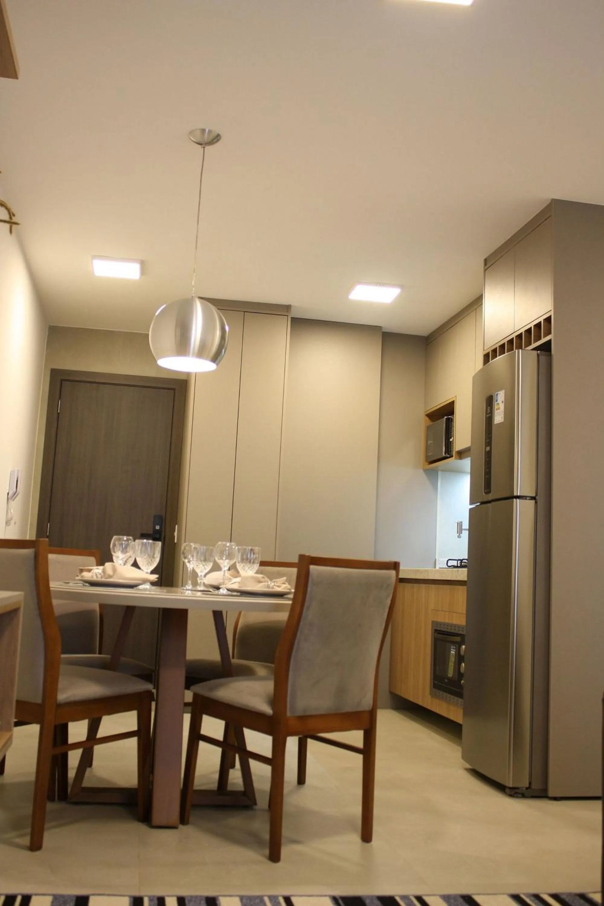 Dining area in Noroeste Easy by CentoEdez