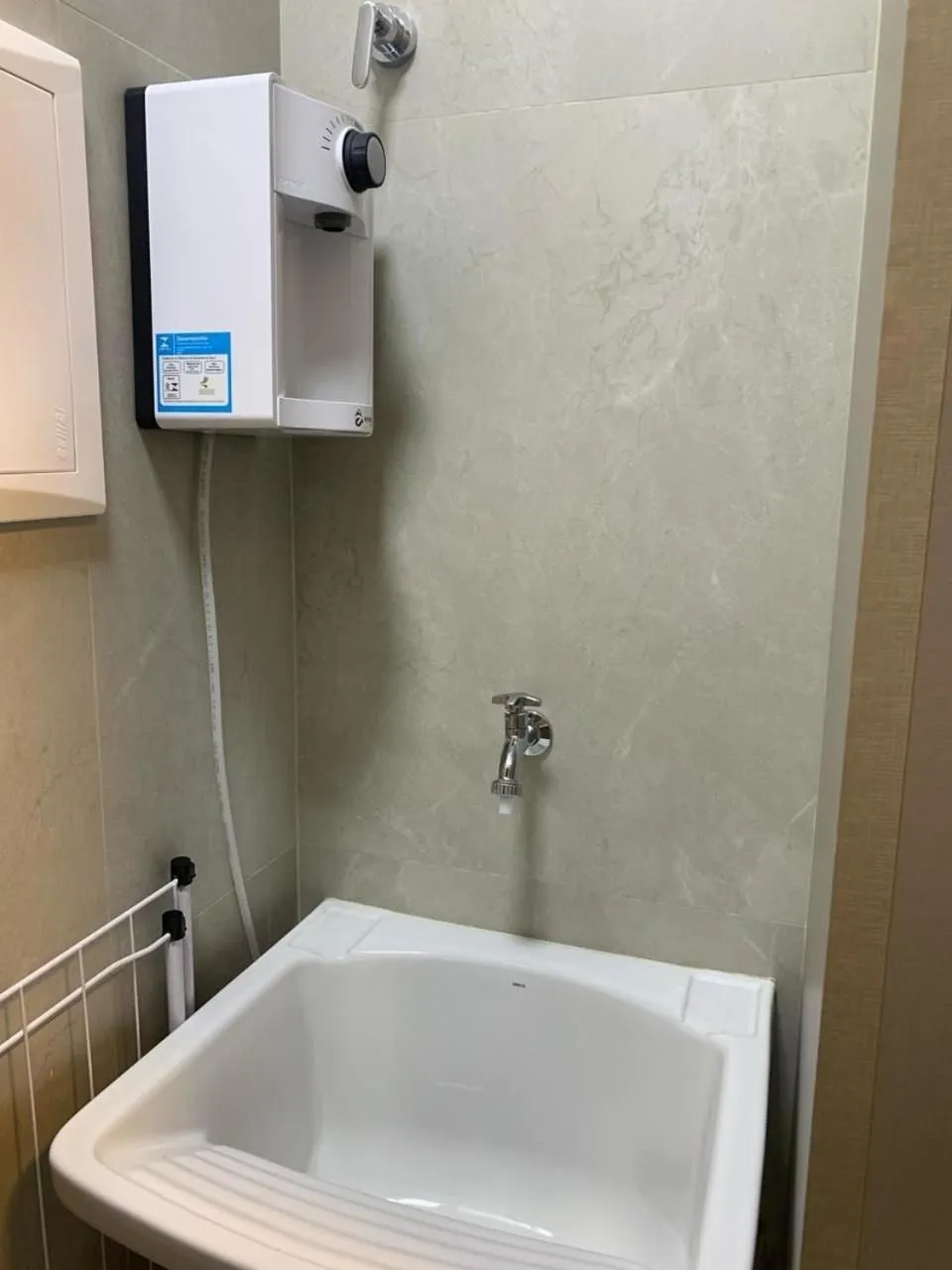 Kitchen or kitchenette in Noroeste Easy by CentoEdez