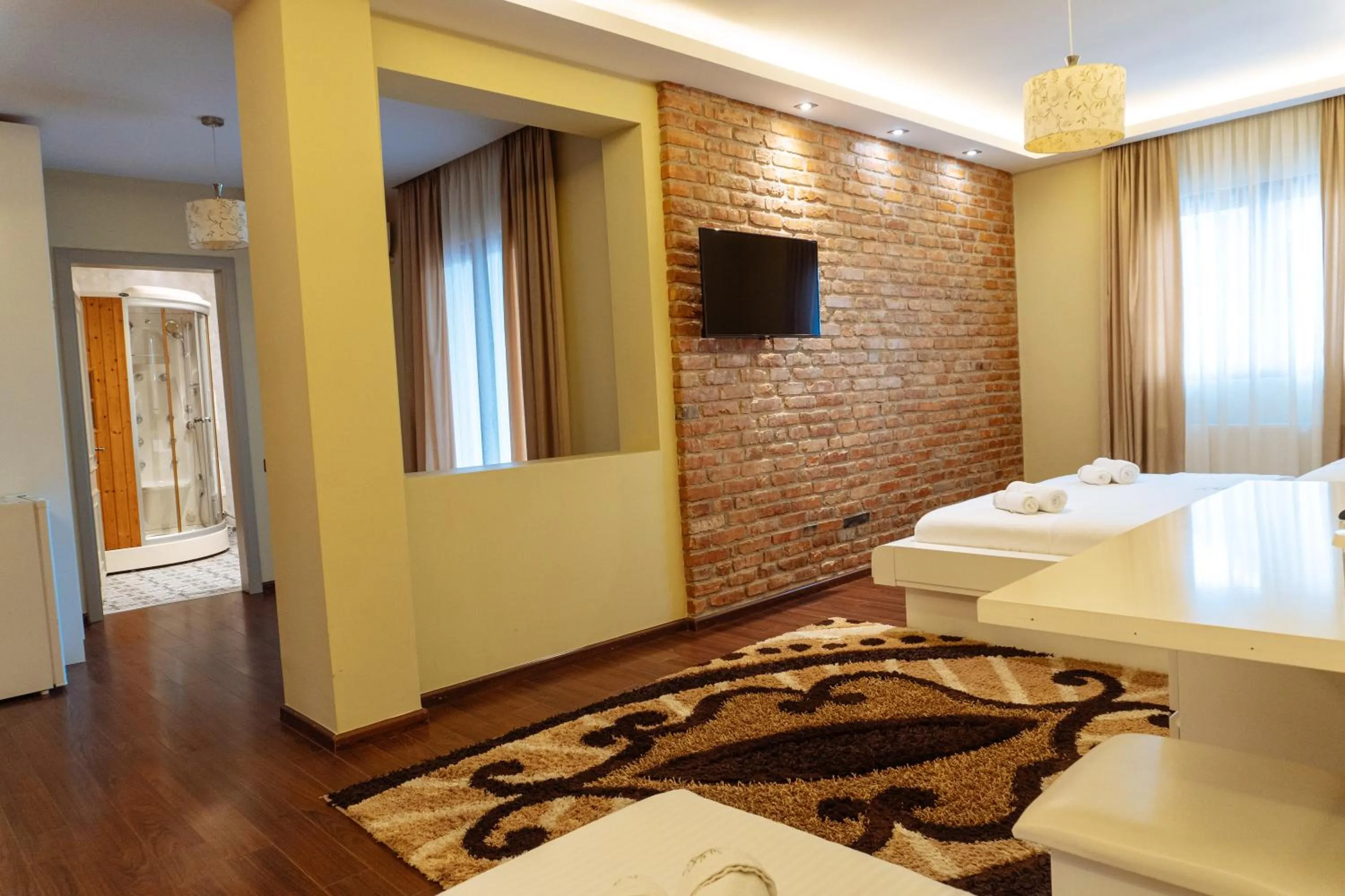 Bedroom, Bed in Casta Diva Boutique Hotel