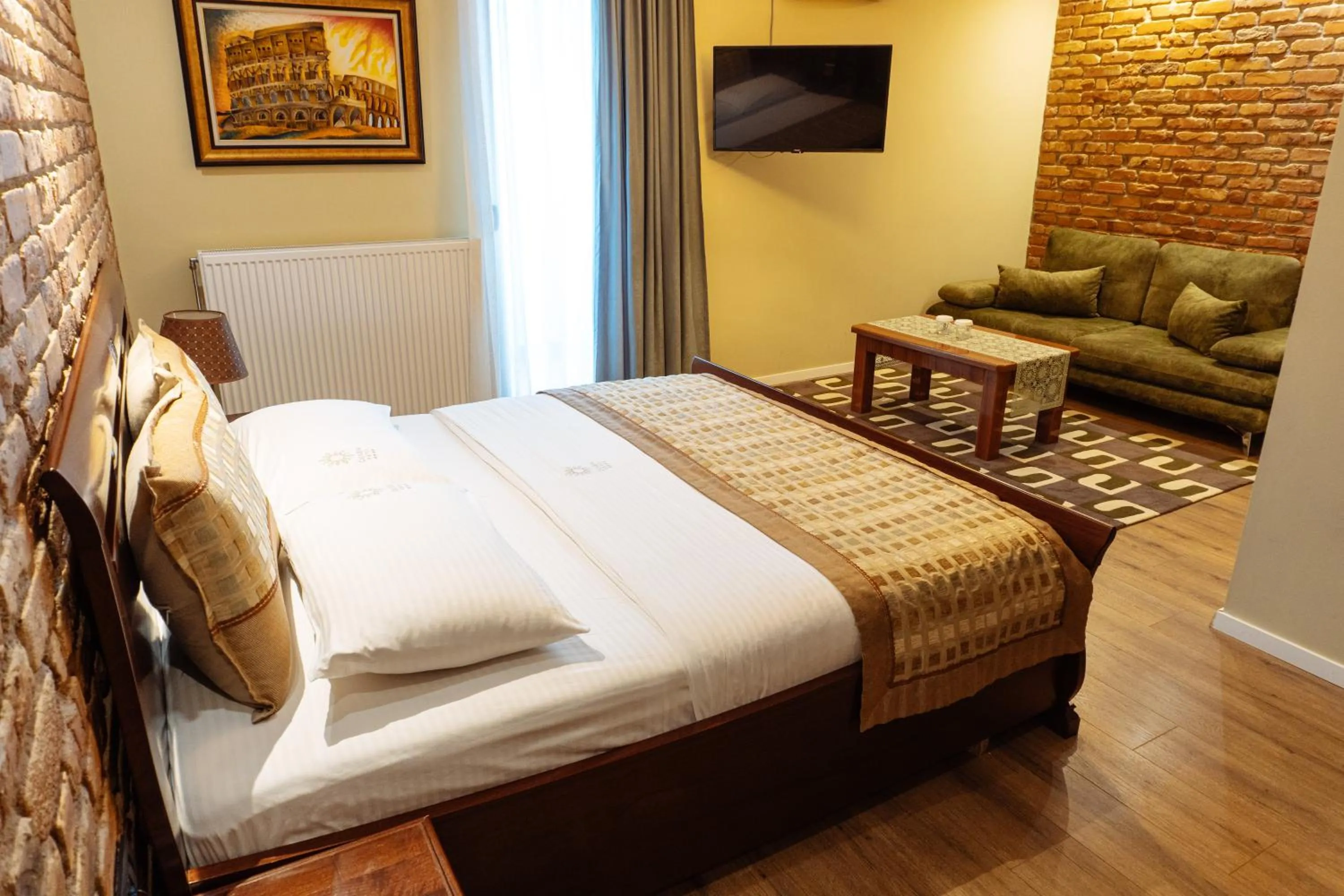 Bedroom, Bed in Casta Diva Boutique Hotel