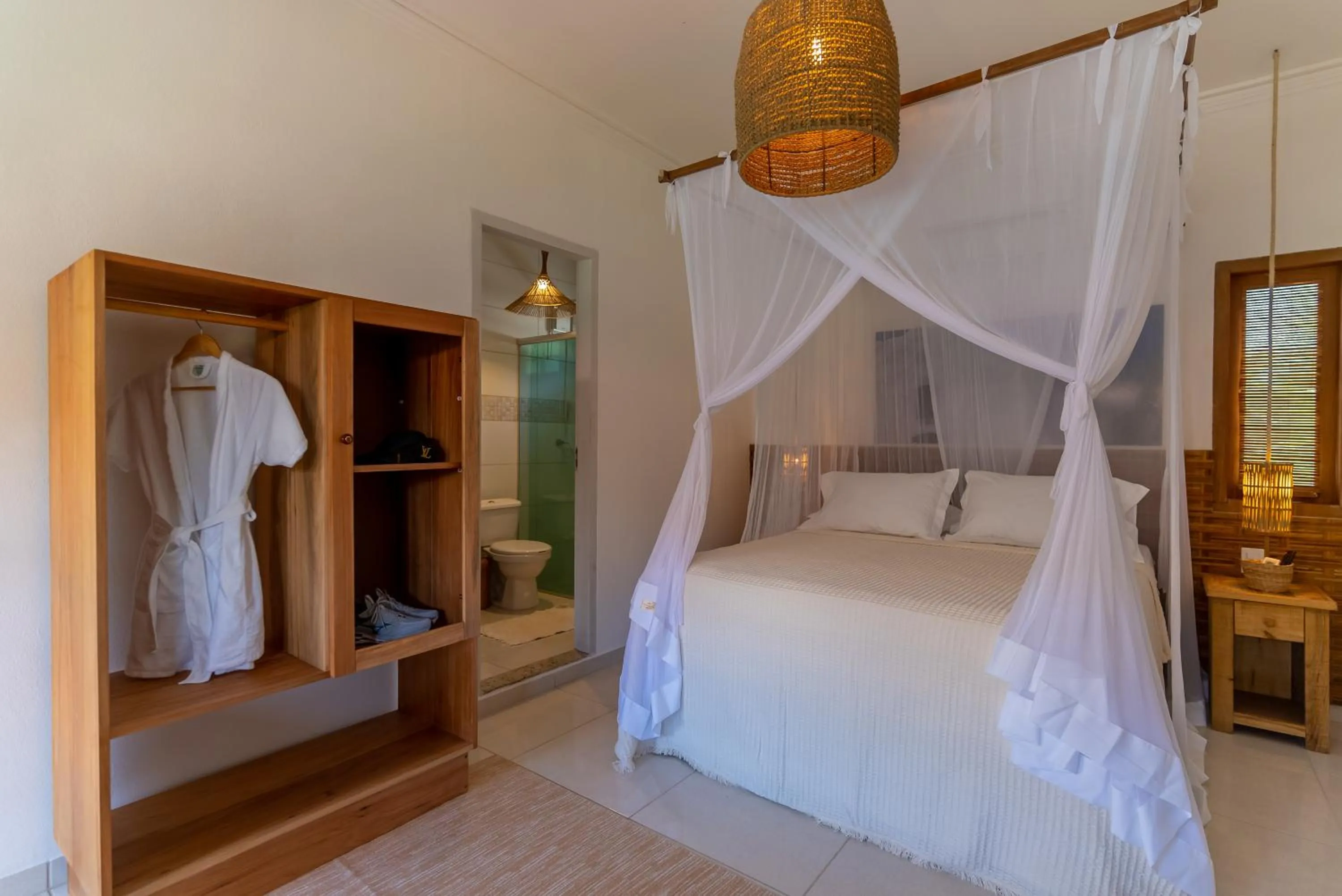 Bedroom, Bed in Villa Alexandre Pousada - Trancoso