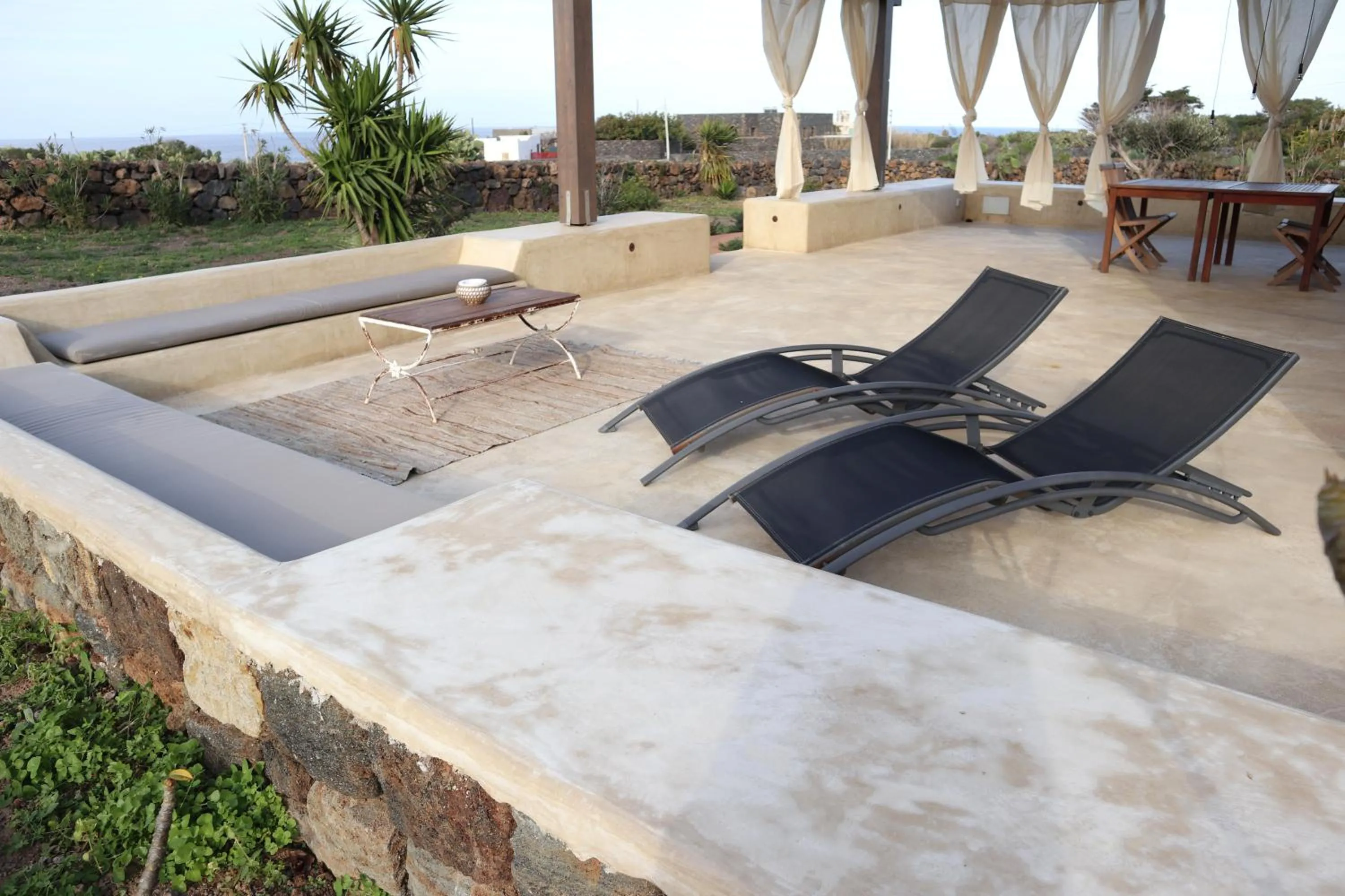 Patio in Etherea - I Dammusini di Pantelleria