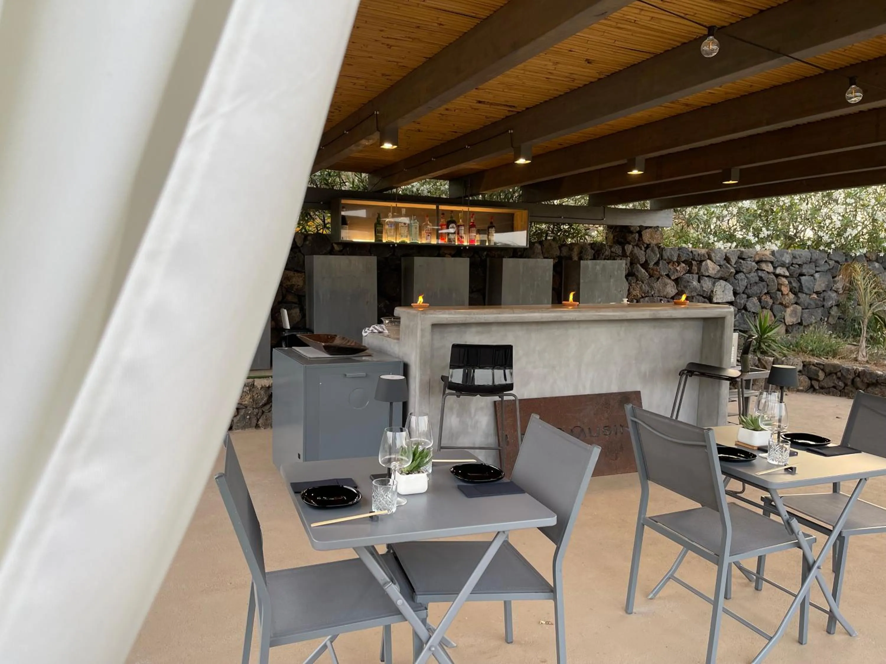 Restaurant/places to eat in Etherea - I Dammusini di Pantelleria