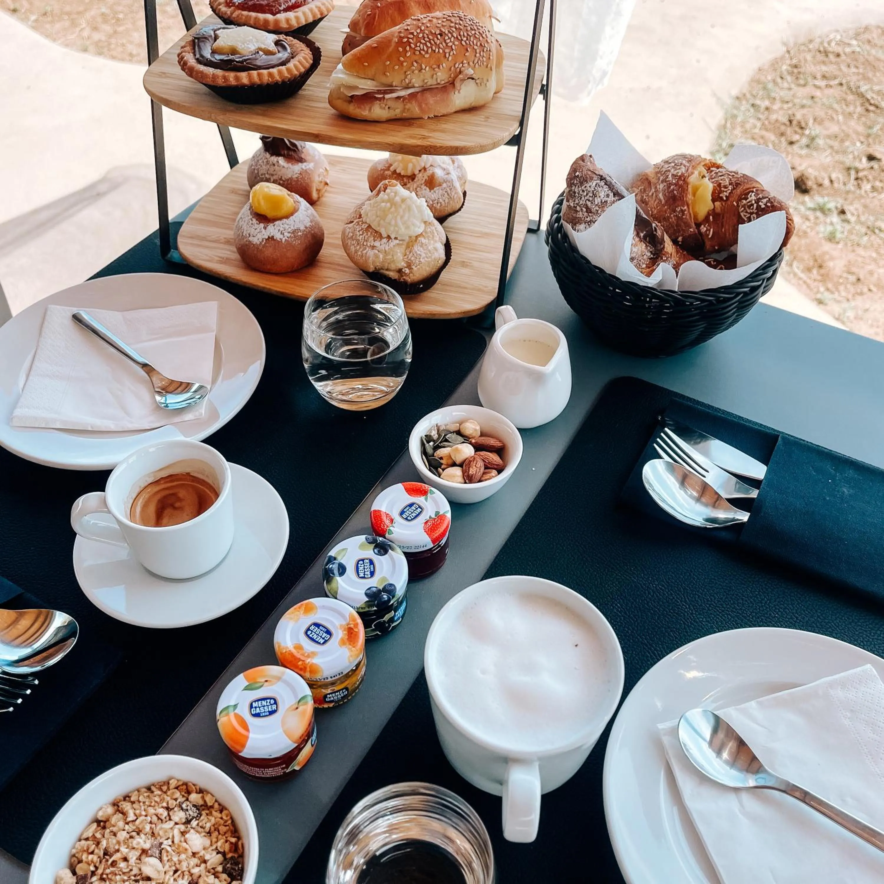 Breakfast in Etherea - I Dammusini di Pantelleria