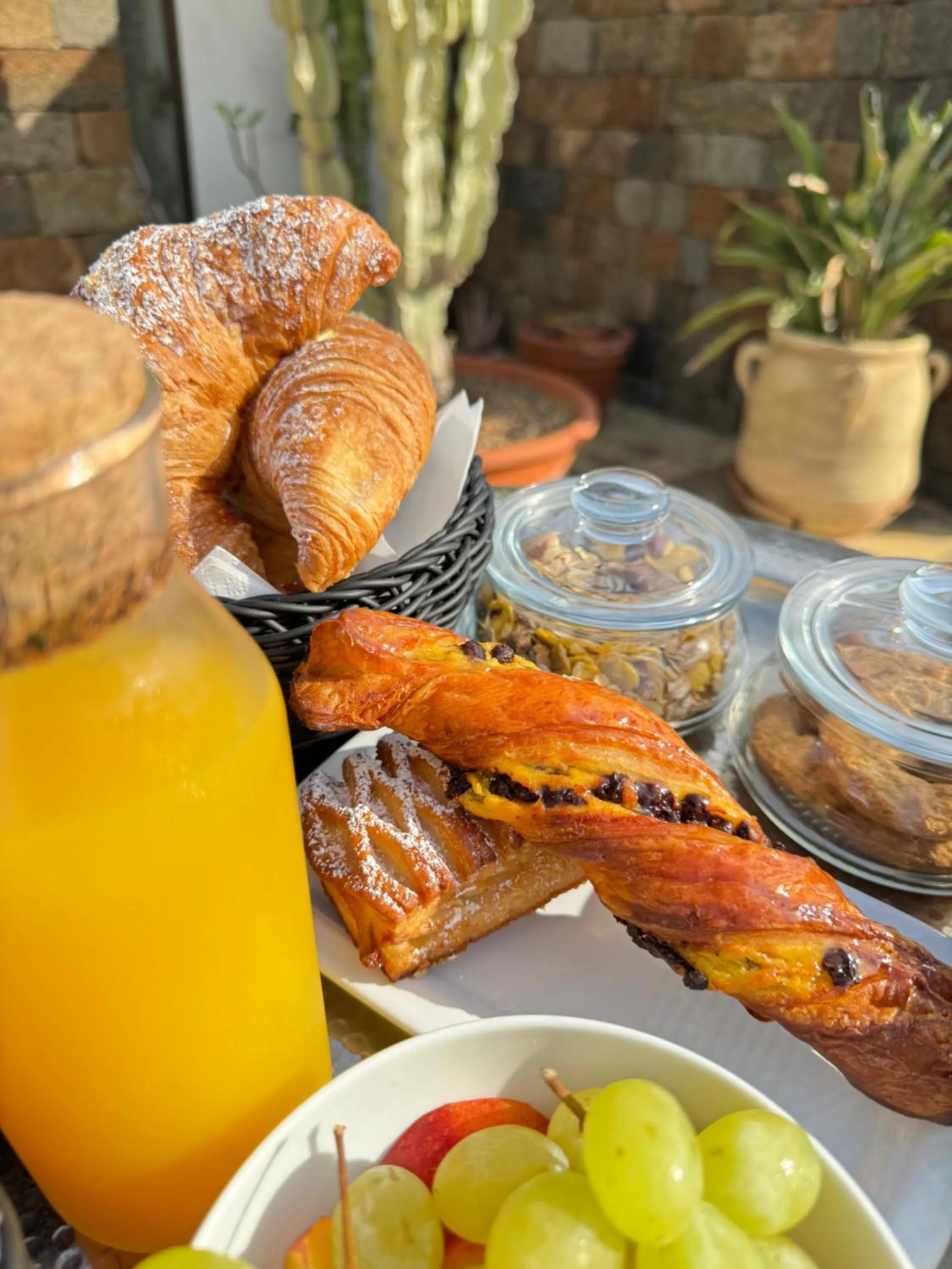 Breakfast in Etherea - I Dammusini di Pantelleria