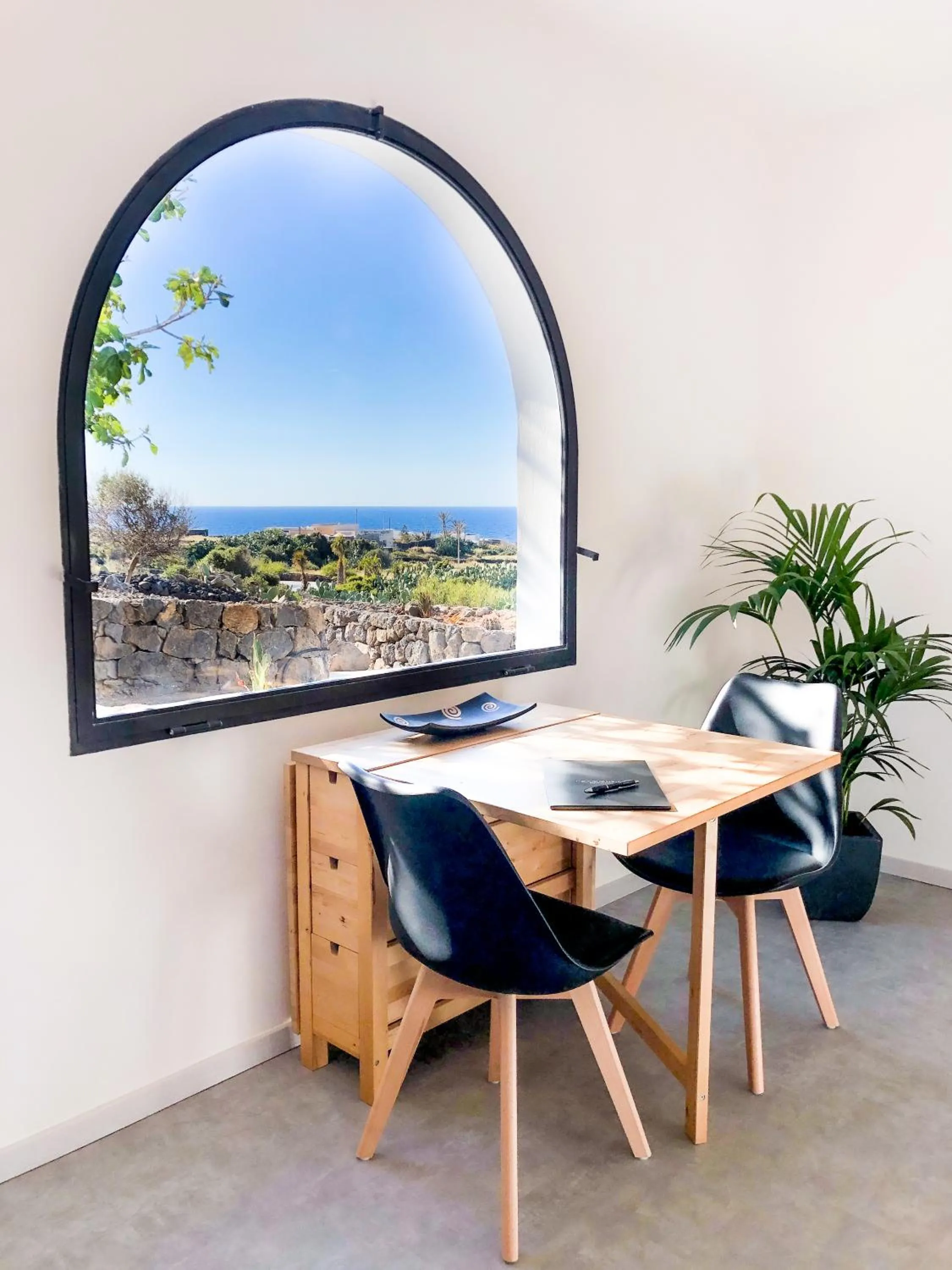 Dining area in Etherea - I Dammusini di Pantelleria