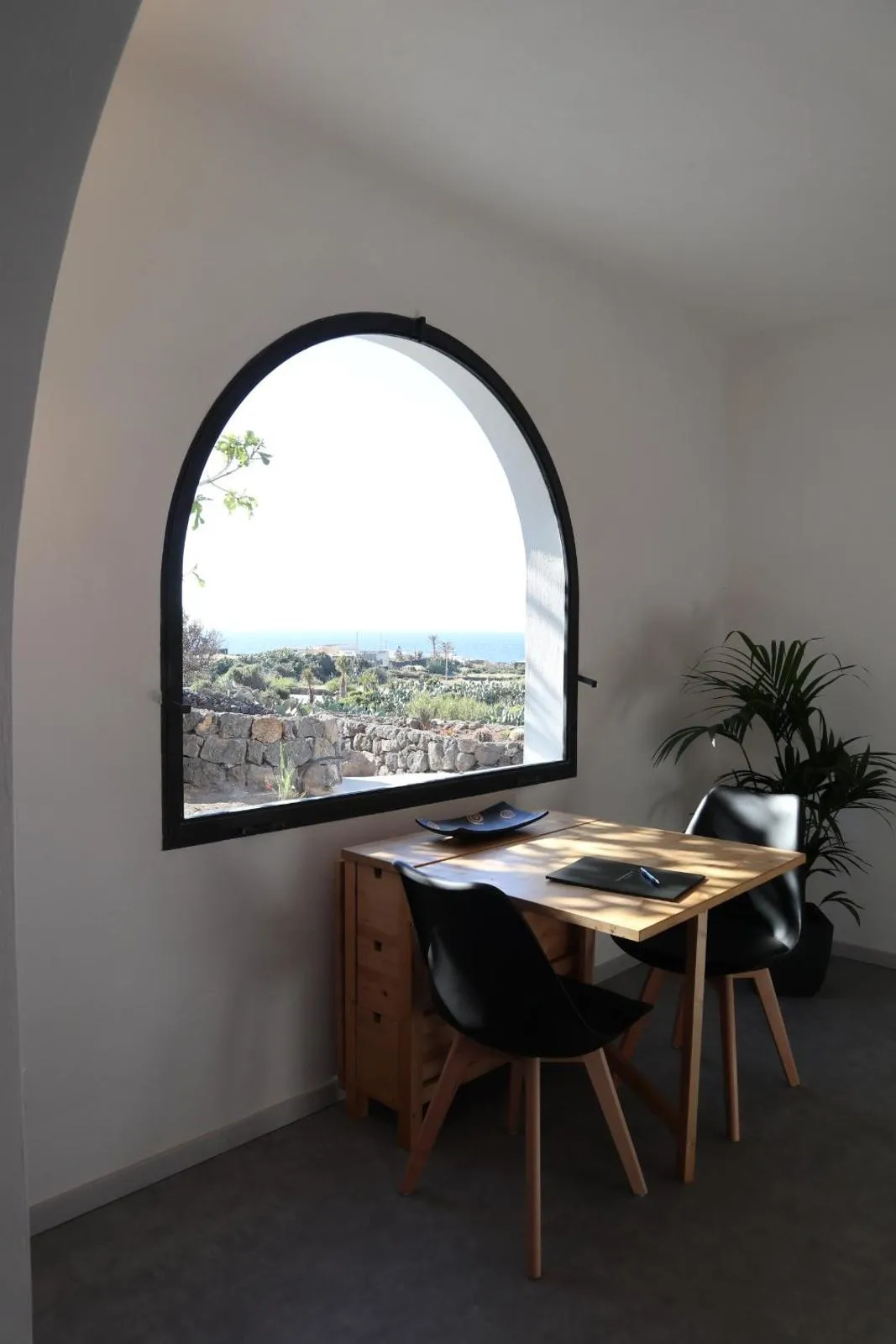 Dining area in Etherea - I Dammusini di Pantelleria
