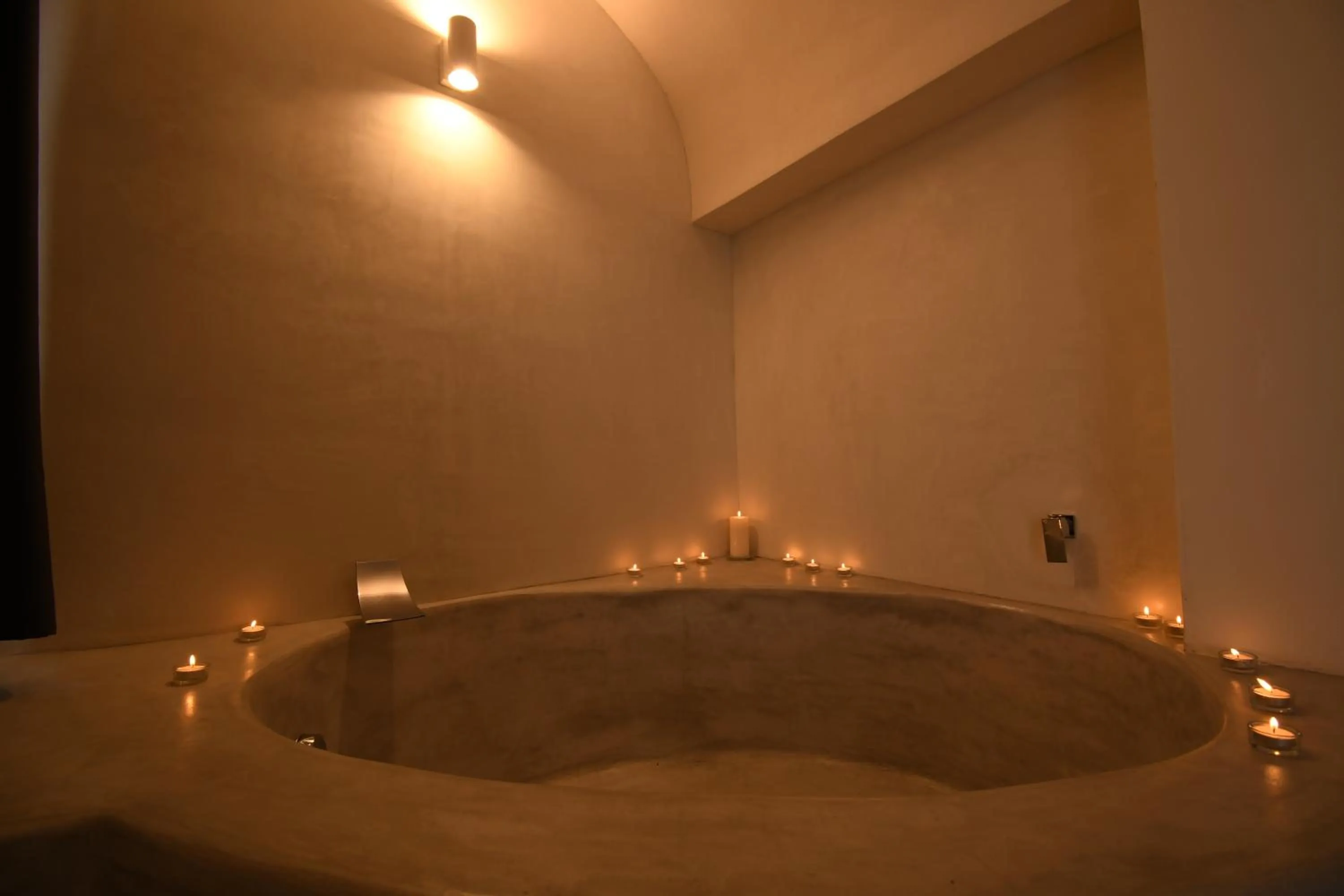 Bath in Etherea - I Dammusini di Pantelleria