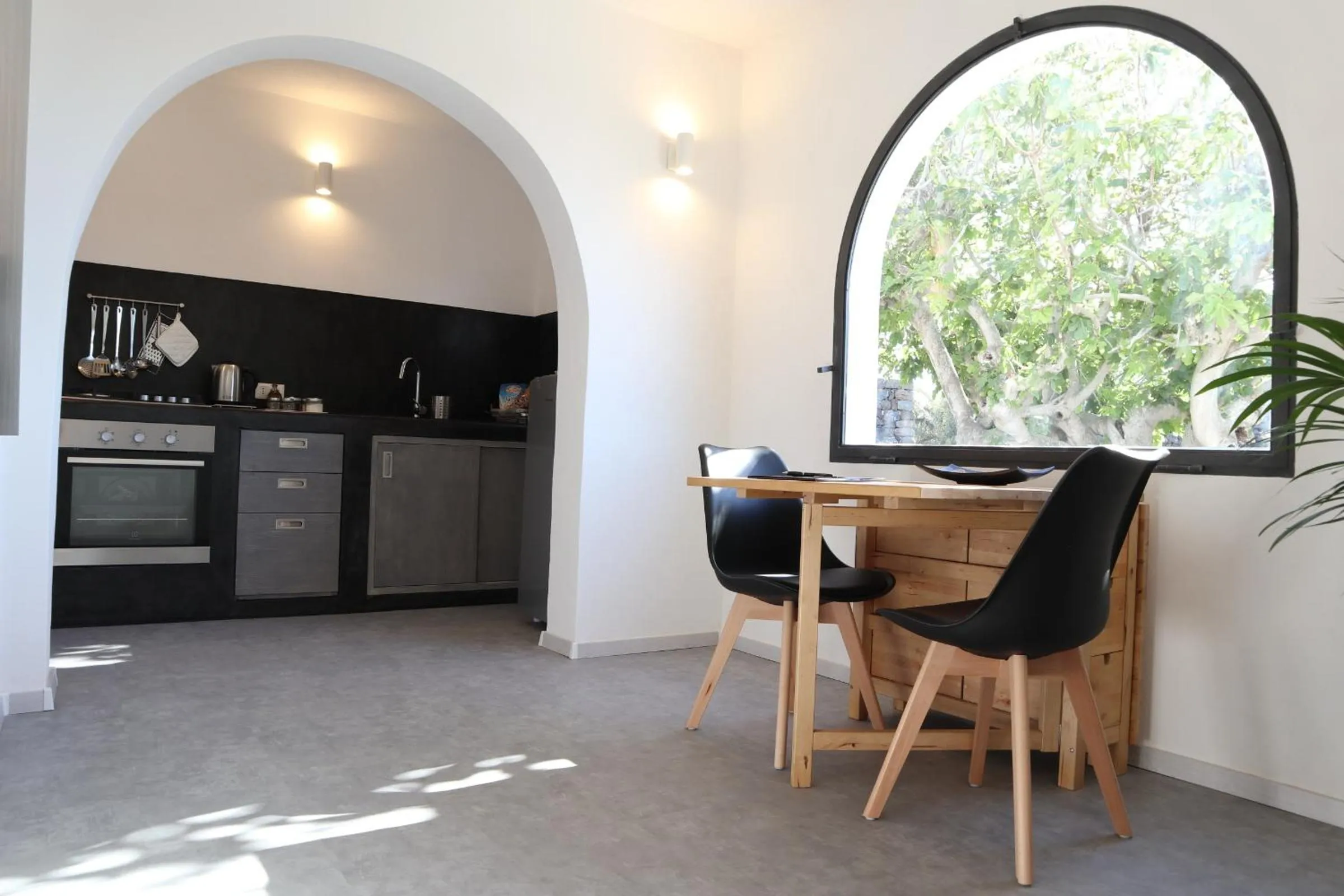 kitchen in Etherea - I Dammusini di Pantelleria