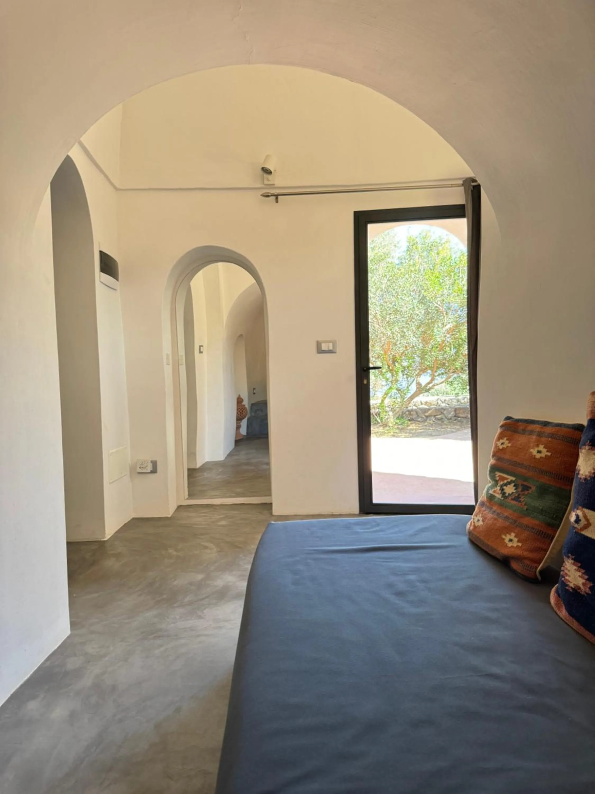 Decorative detail, Bed in Etherea - I Dammusini di Pantelleria