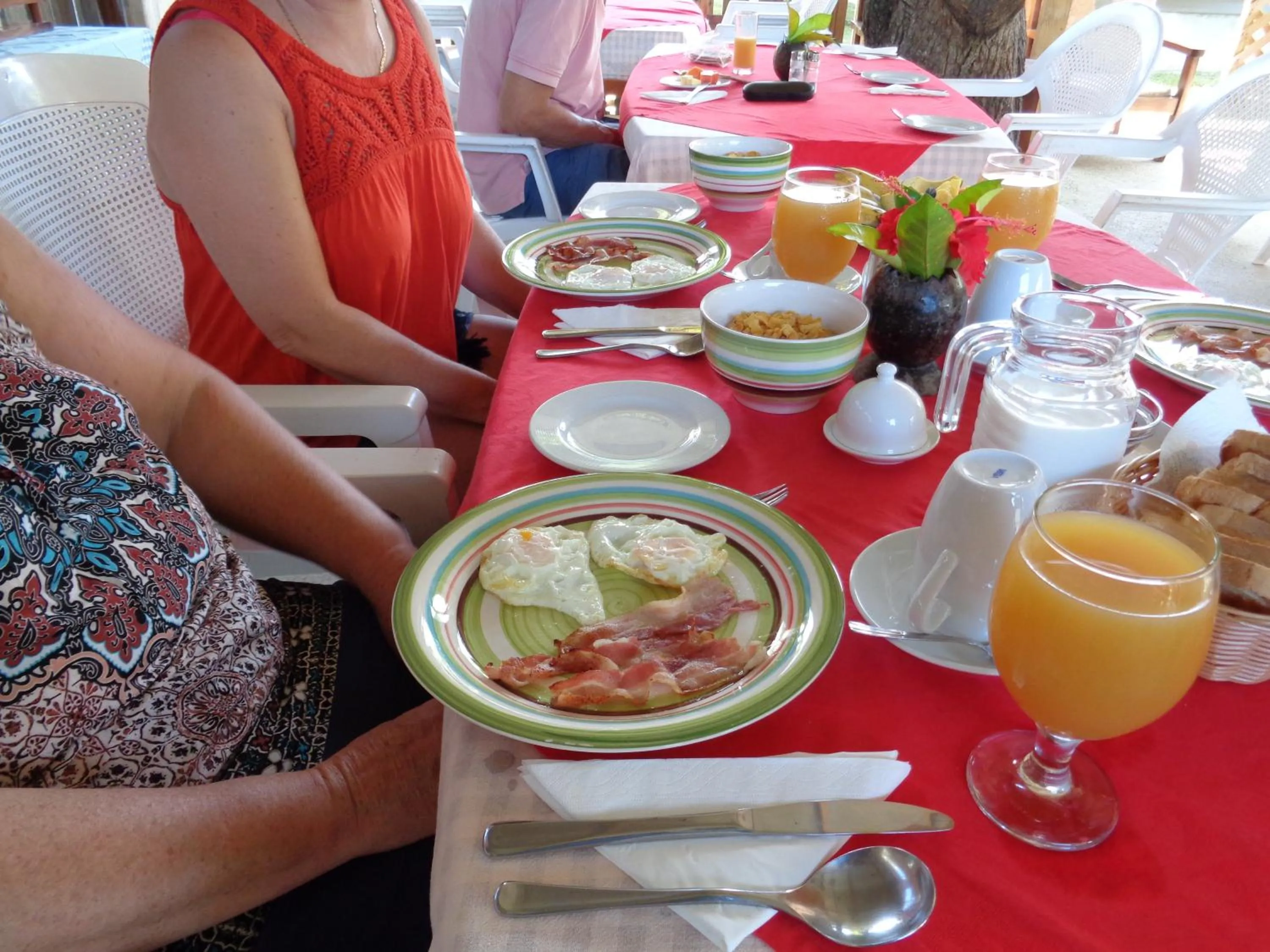 Continental breakfast in Chez Michellin Pensions Residence