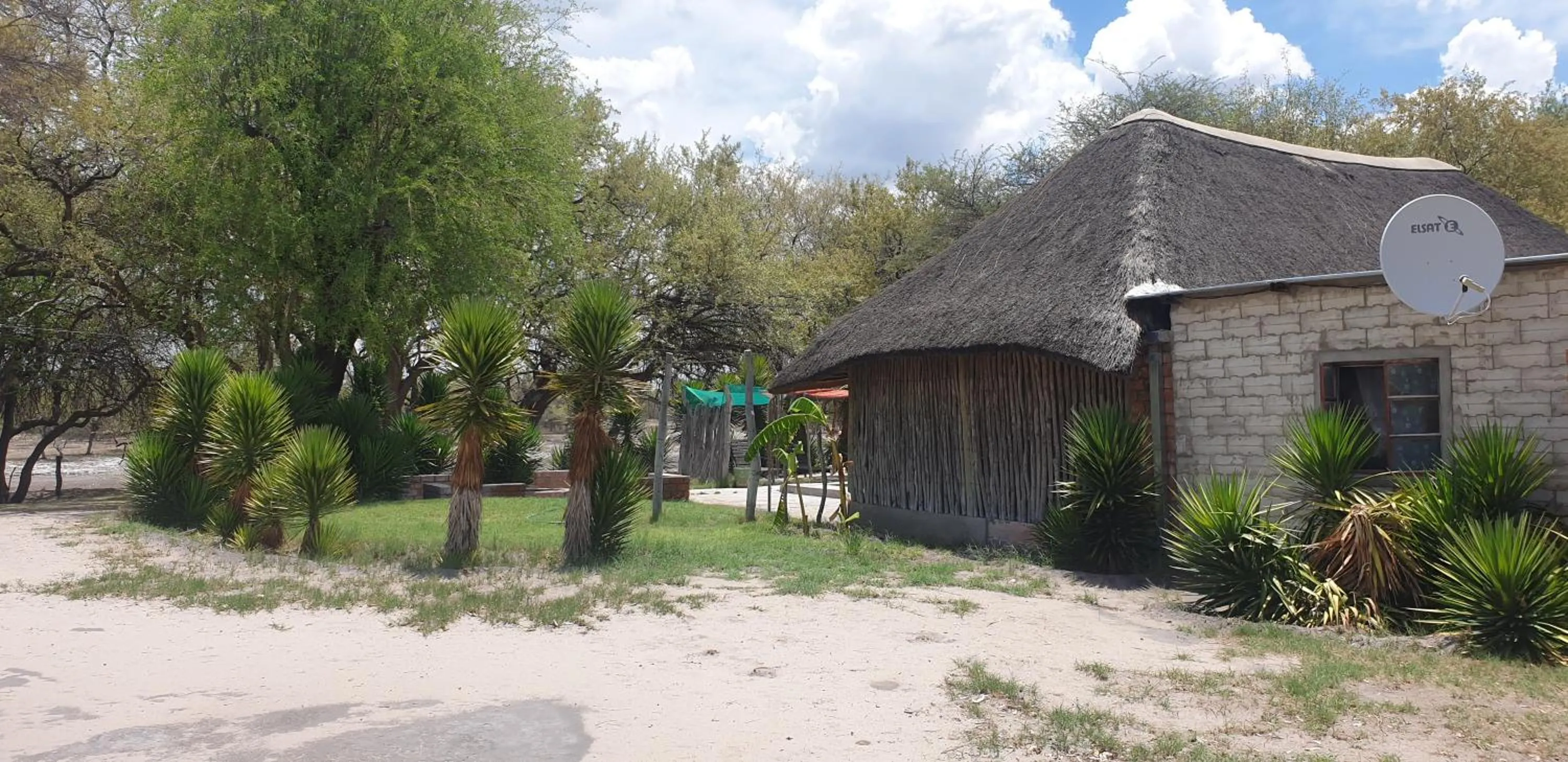 Property building in Paradise Camp Game Lodge