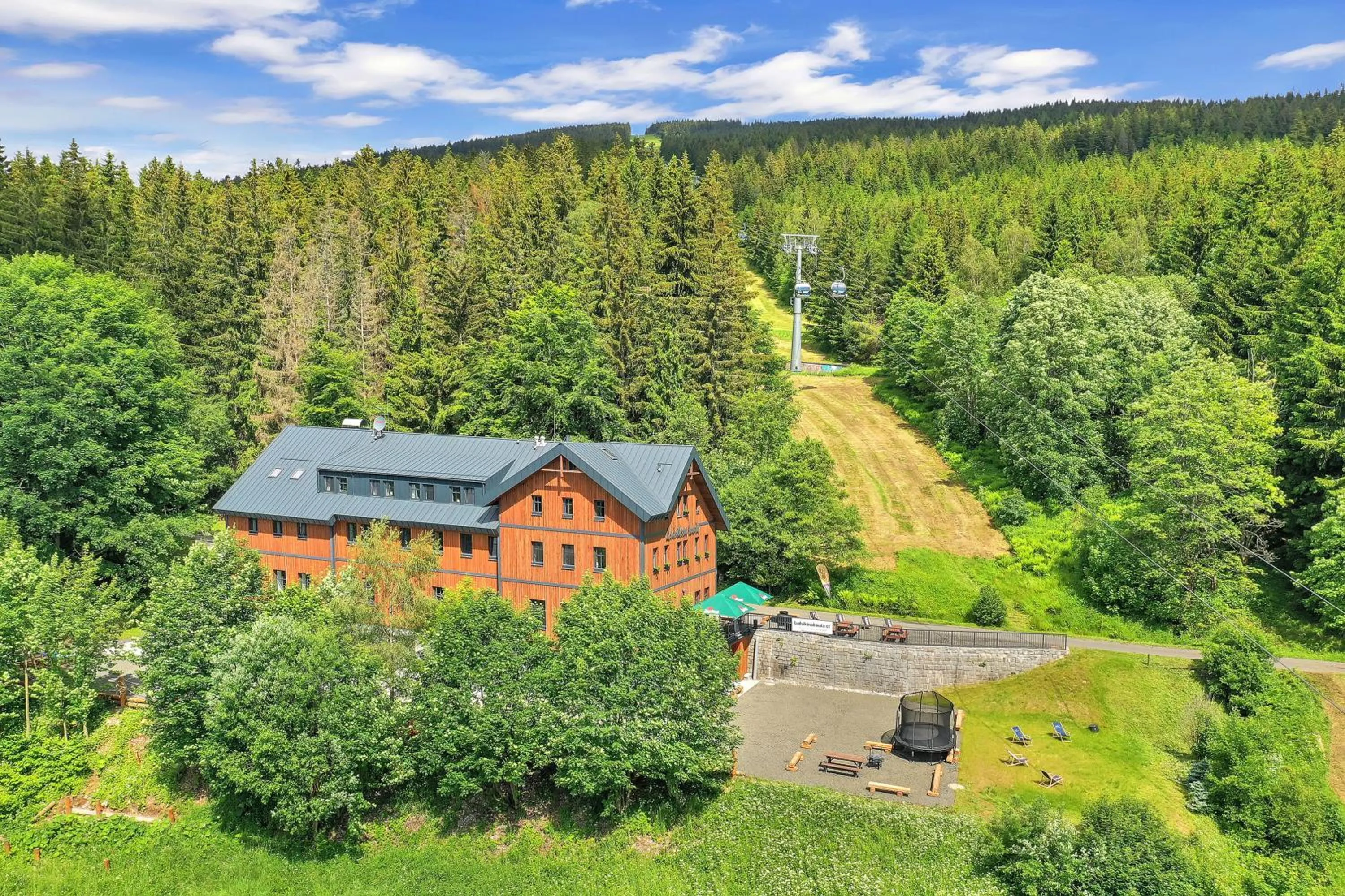 Property building in Ludvíkova bouda