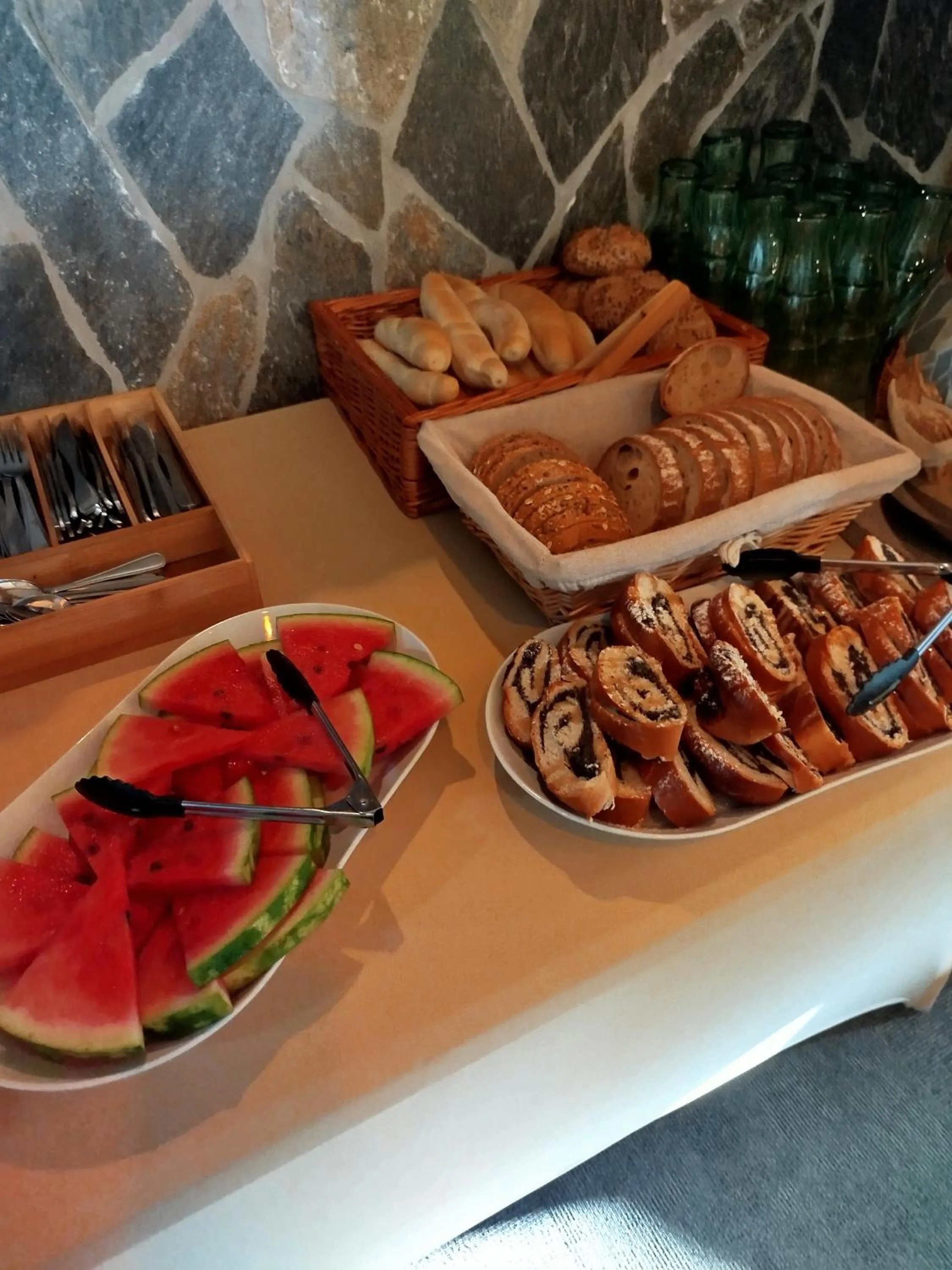 Breakfast in Ludvíkova bouda