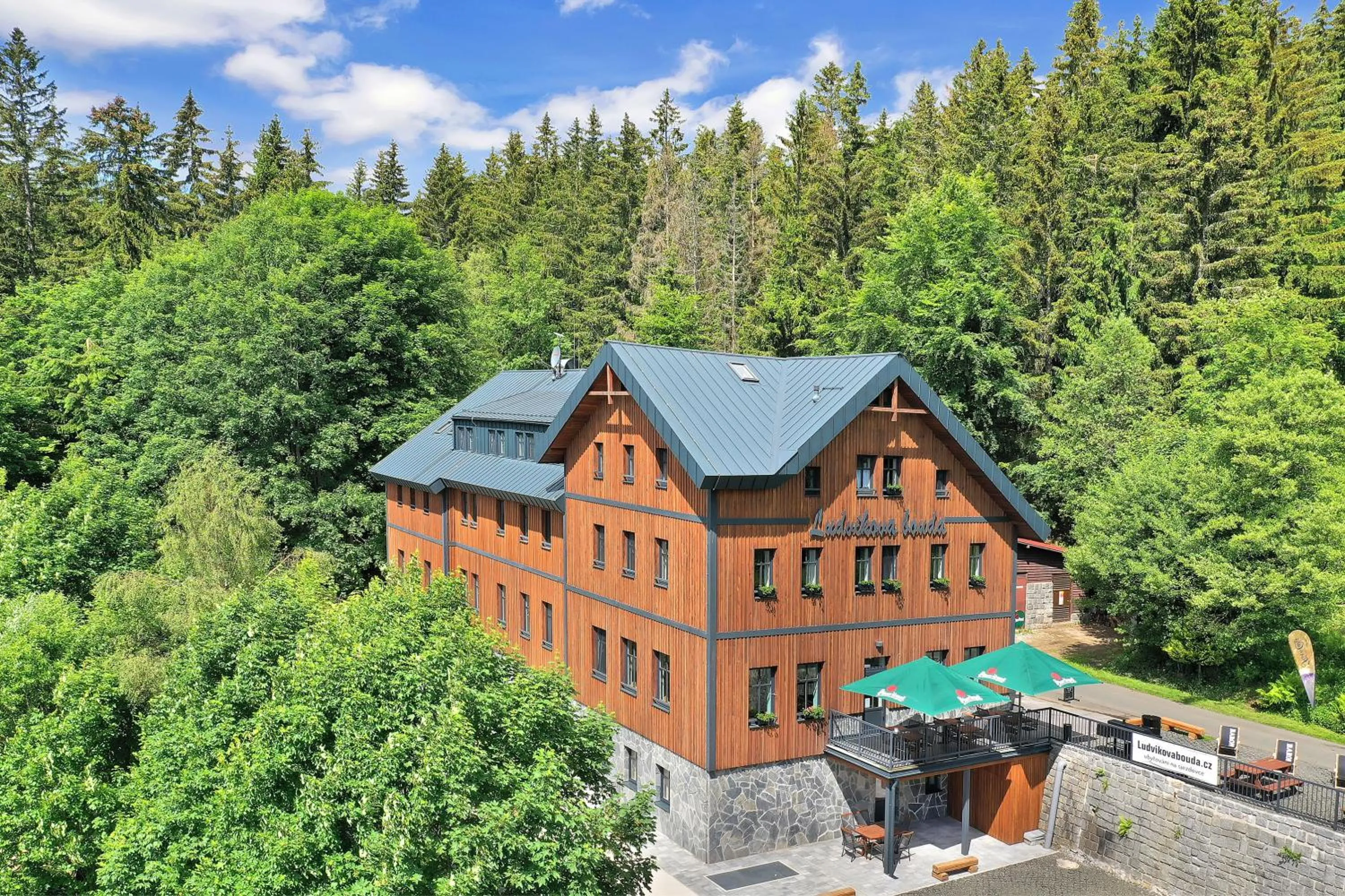 Property building in Ludvíkova bouda