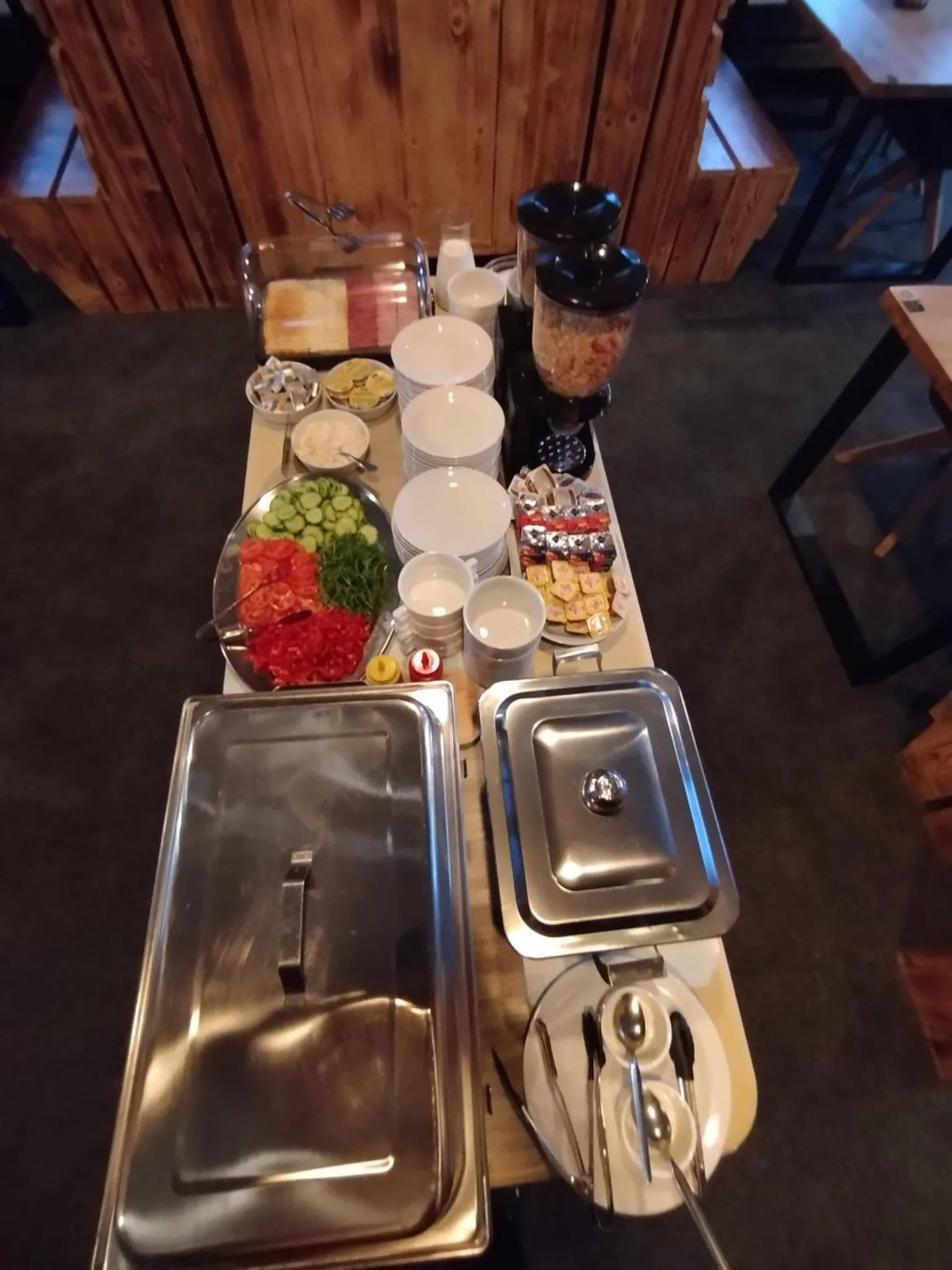 Buffet breakfast in Ludvíkova bouda