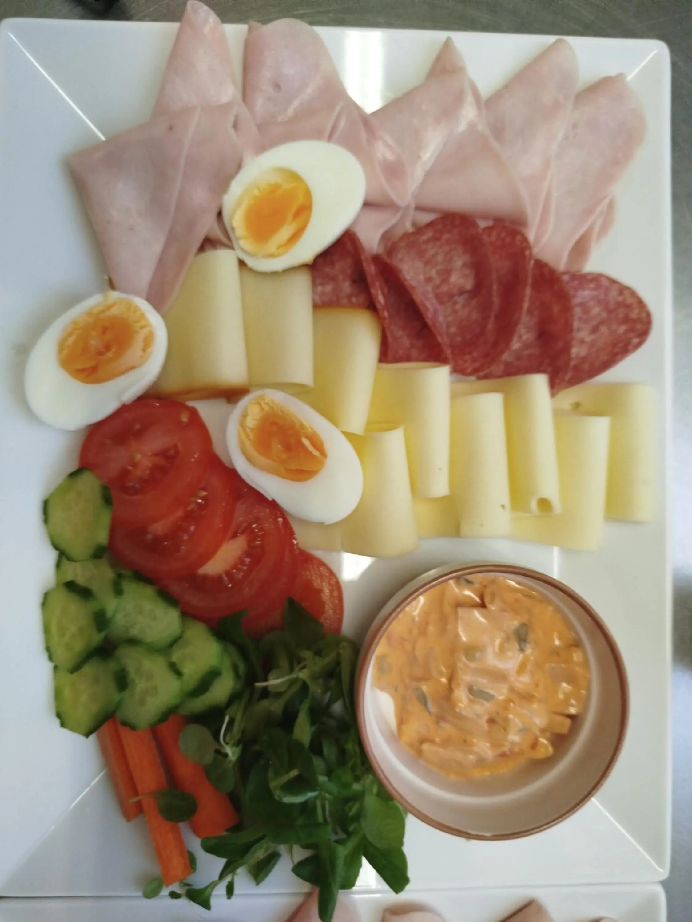 Breakfast in Ludvíkova bouda