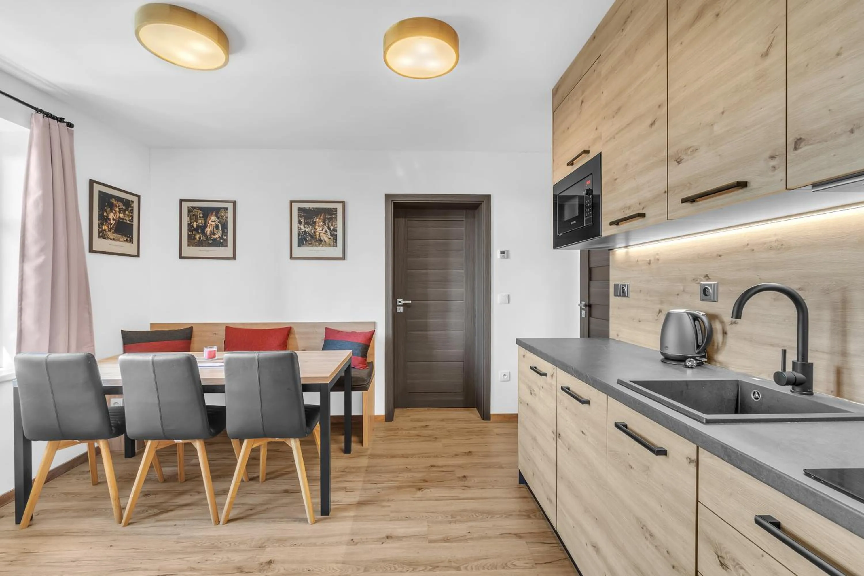 Kitchen or kitchenette in Ludvíkova bouda