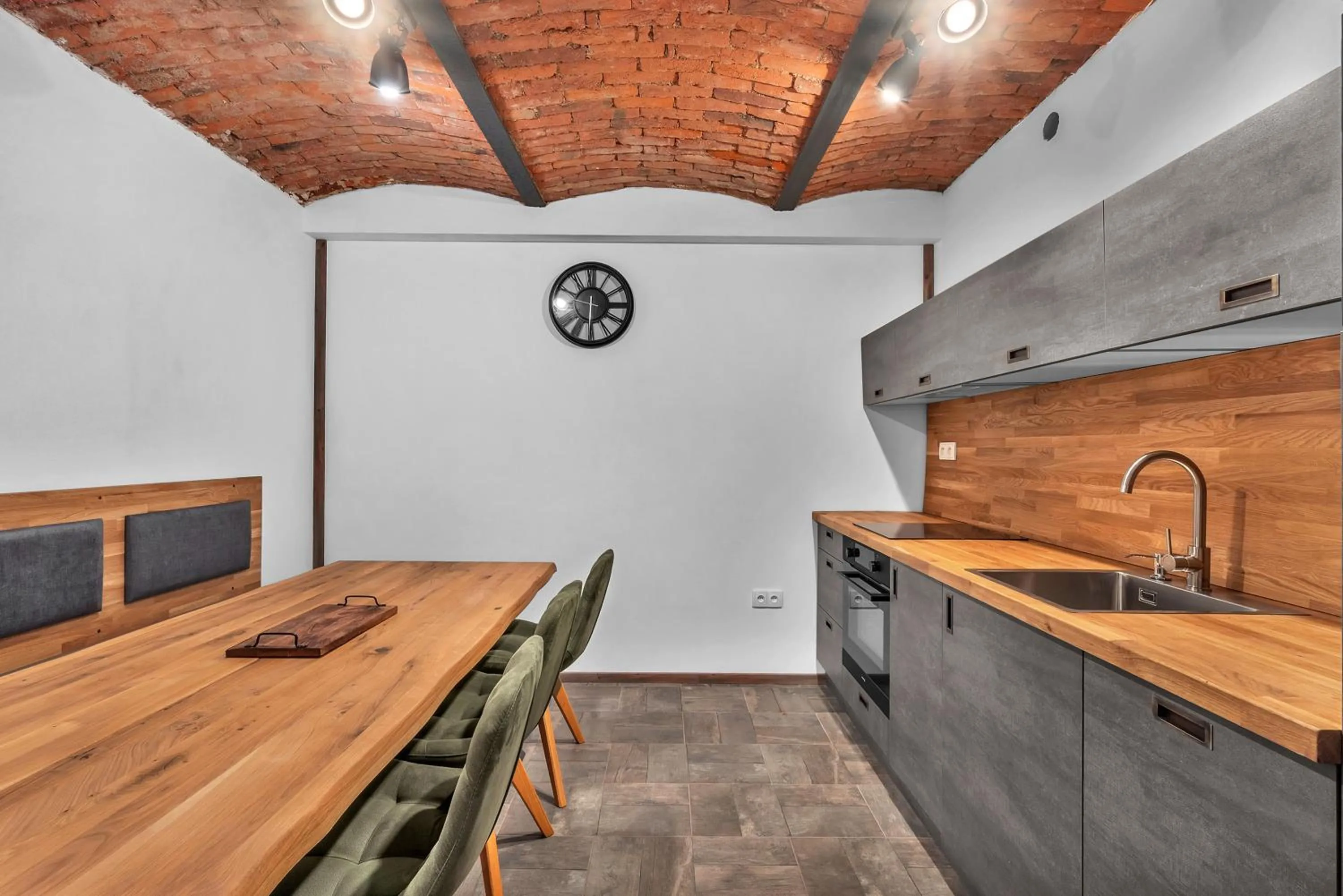 Kitchen or kitchenette in Ludvíkova bouda