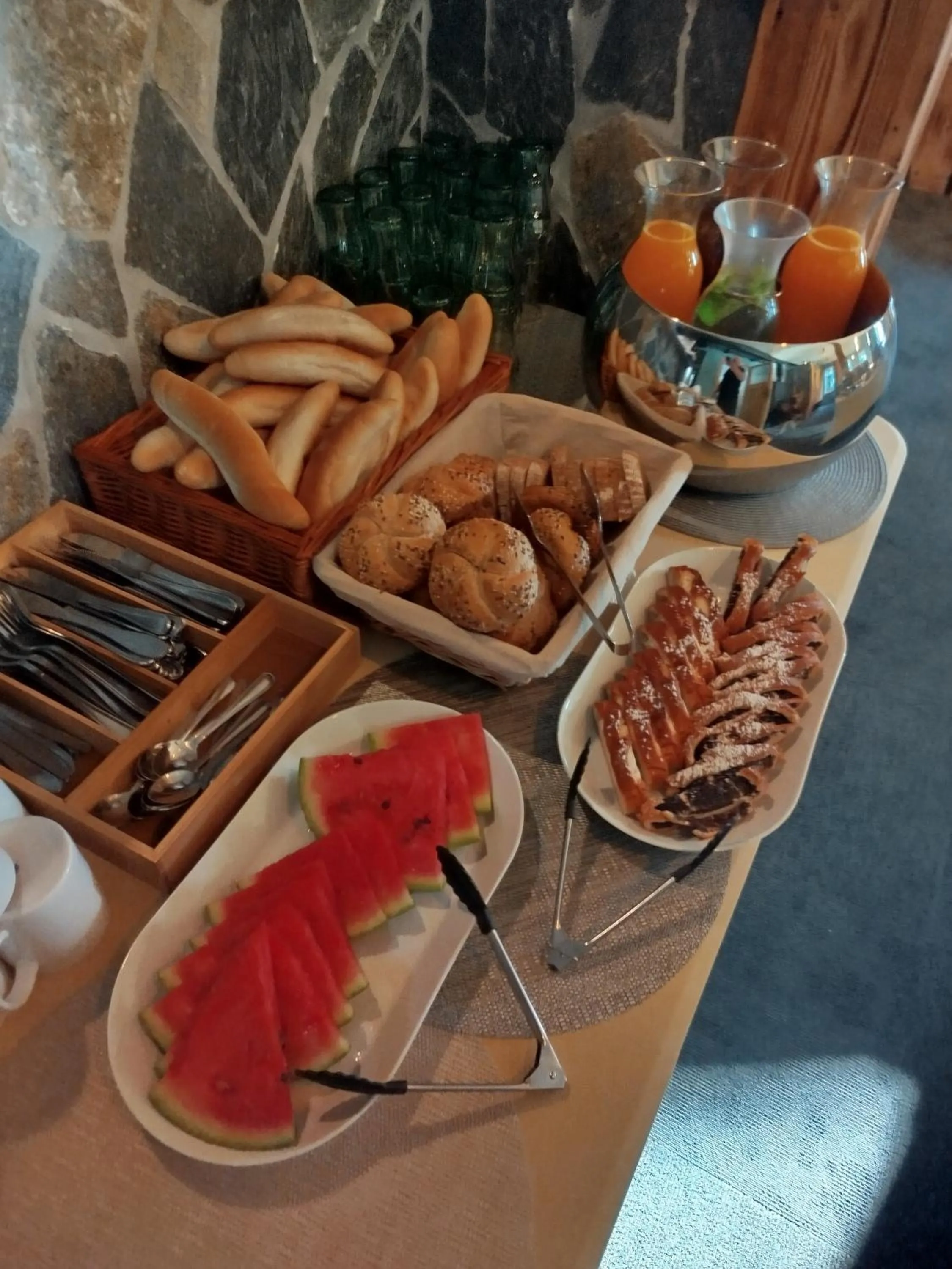 Breakfast in Ludvíkova bouda
