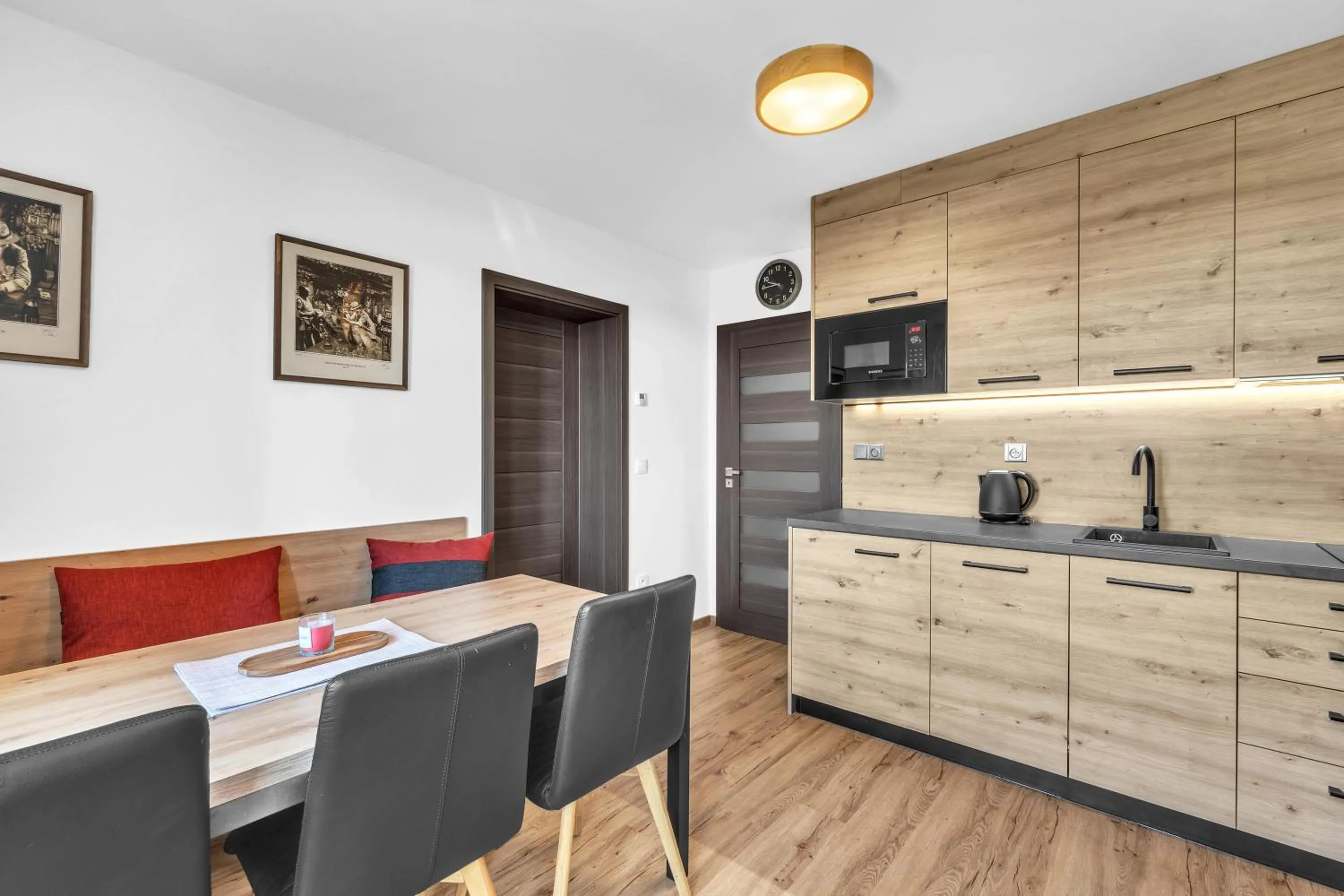 Kitchen or kitchenette in Ludvíkova bouda