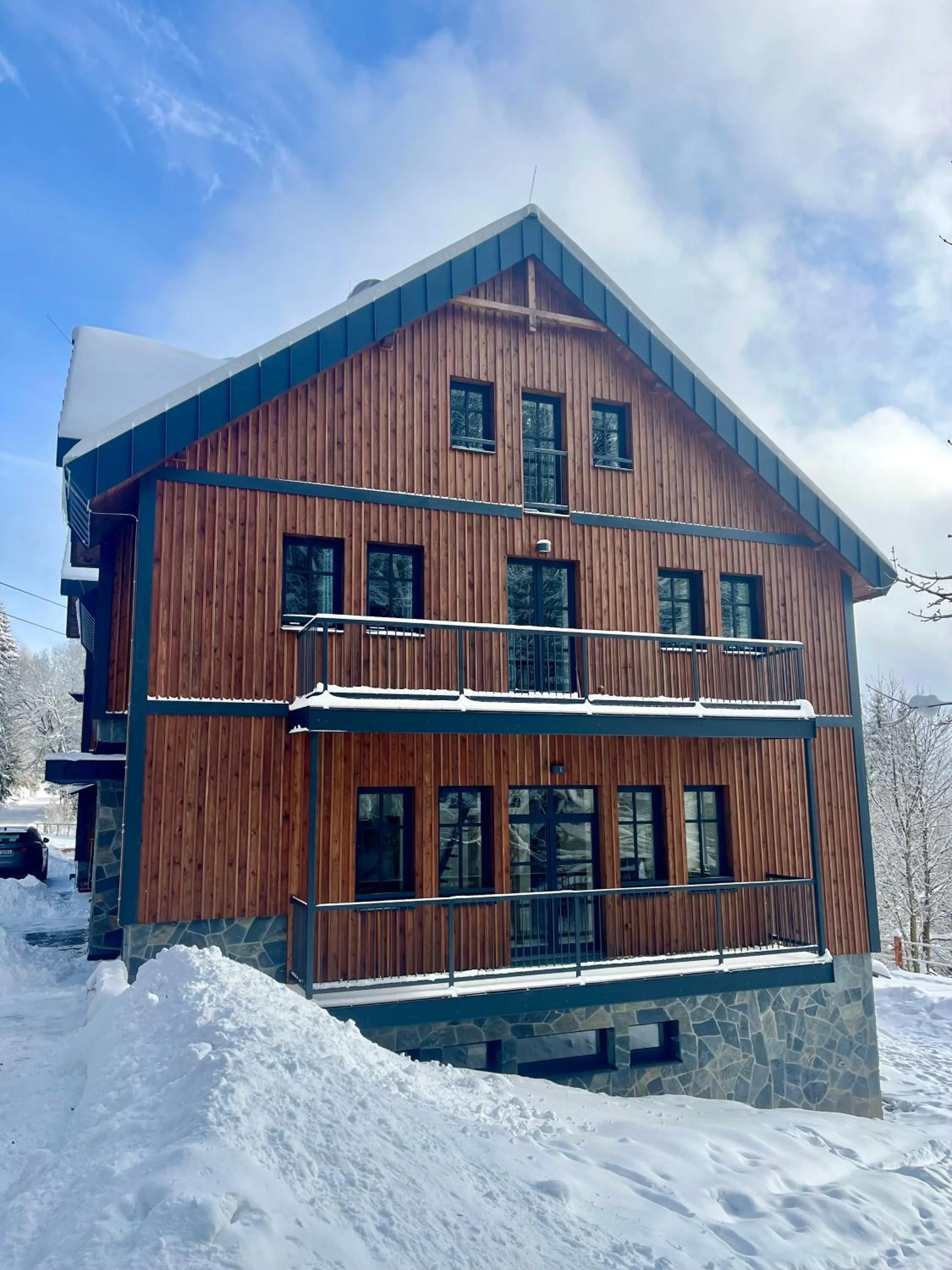 Property building in Ludvíkova bouda