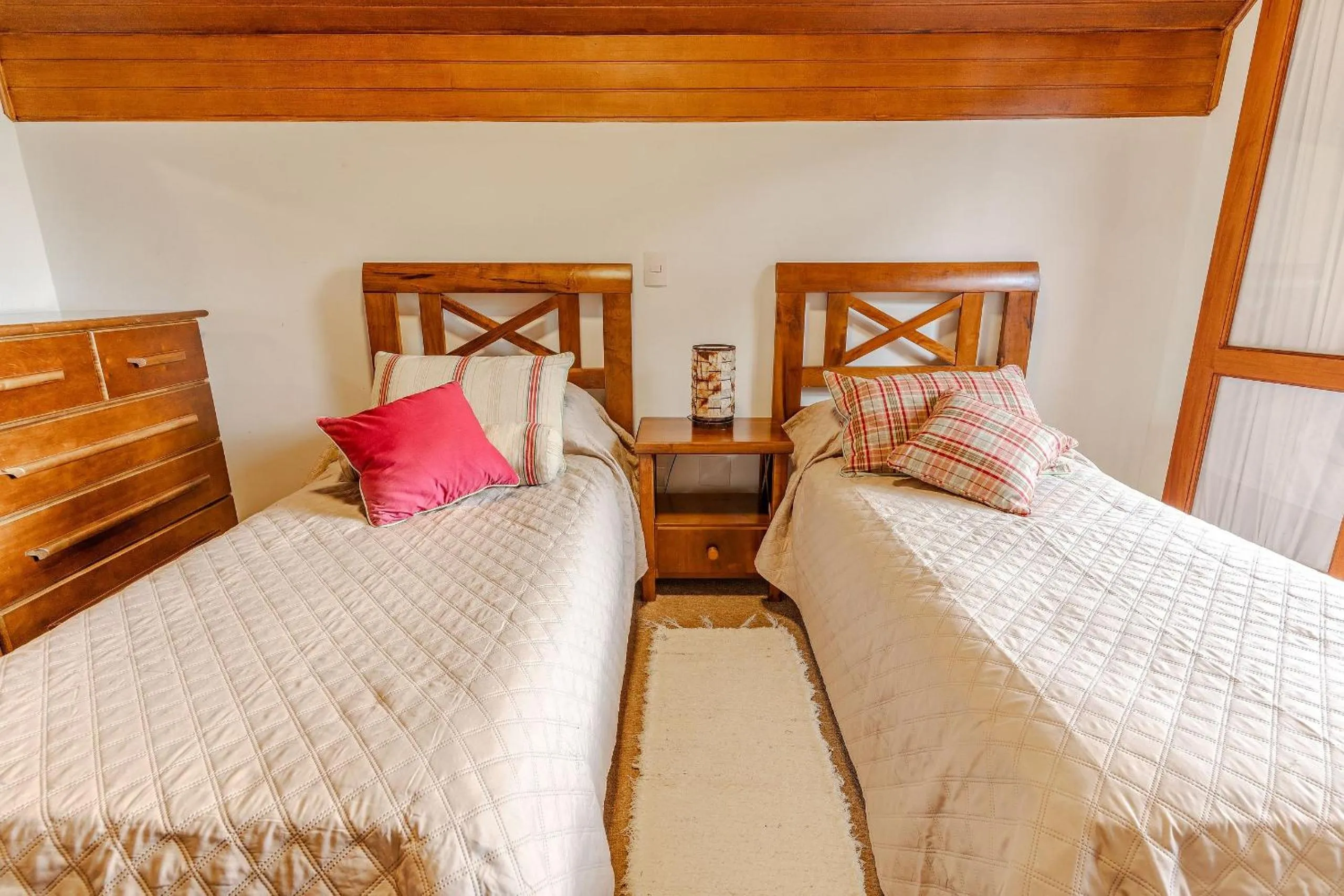 Bed in Lindo Apartamento próximo ao centro do Capivari