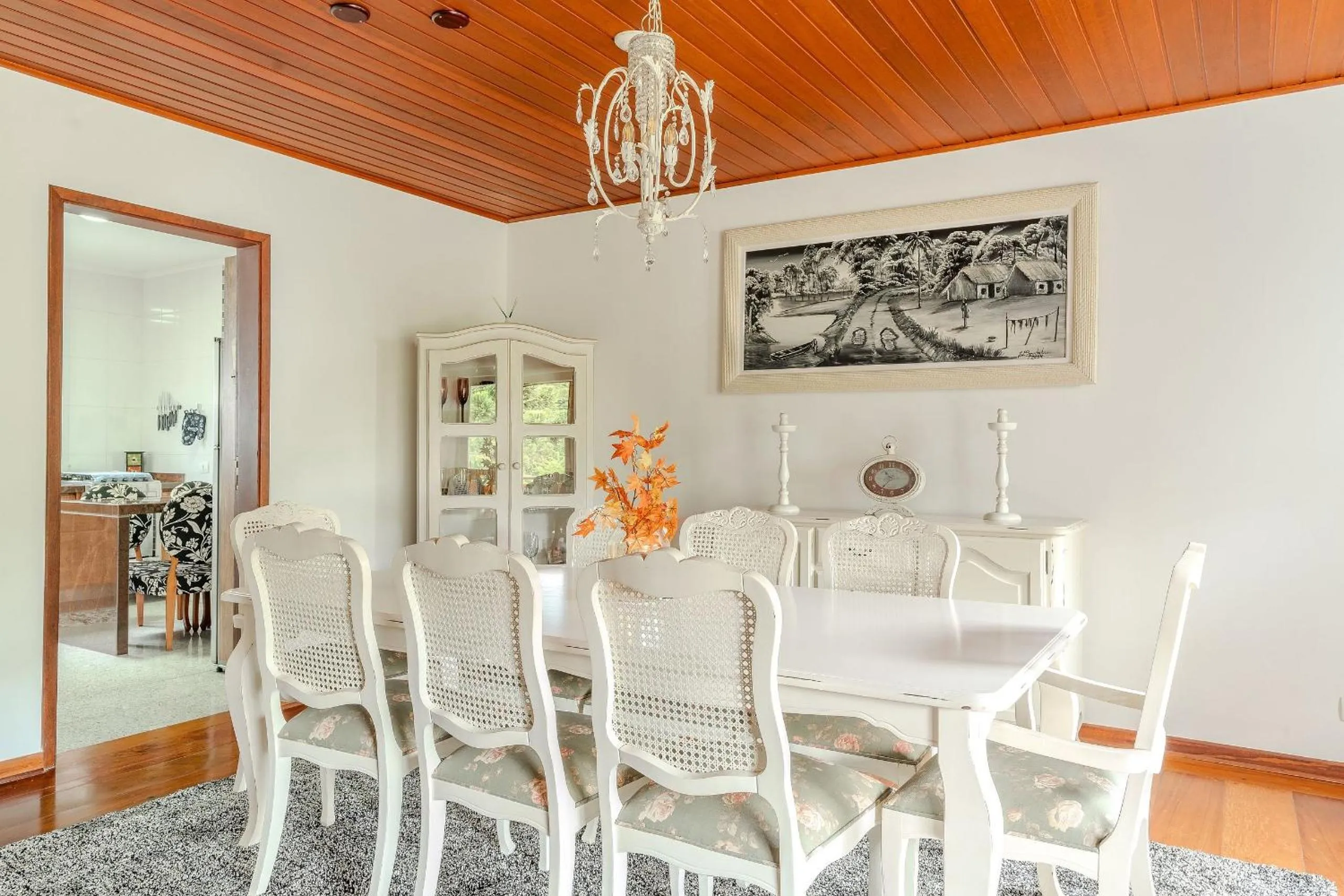 Lindo Apartamento próximo ao centro do Capivari