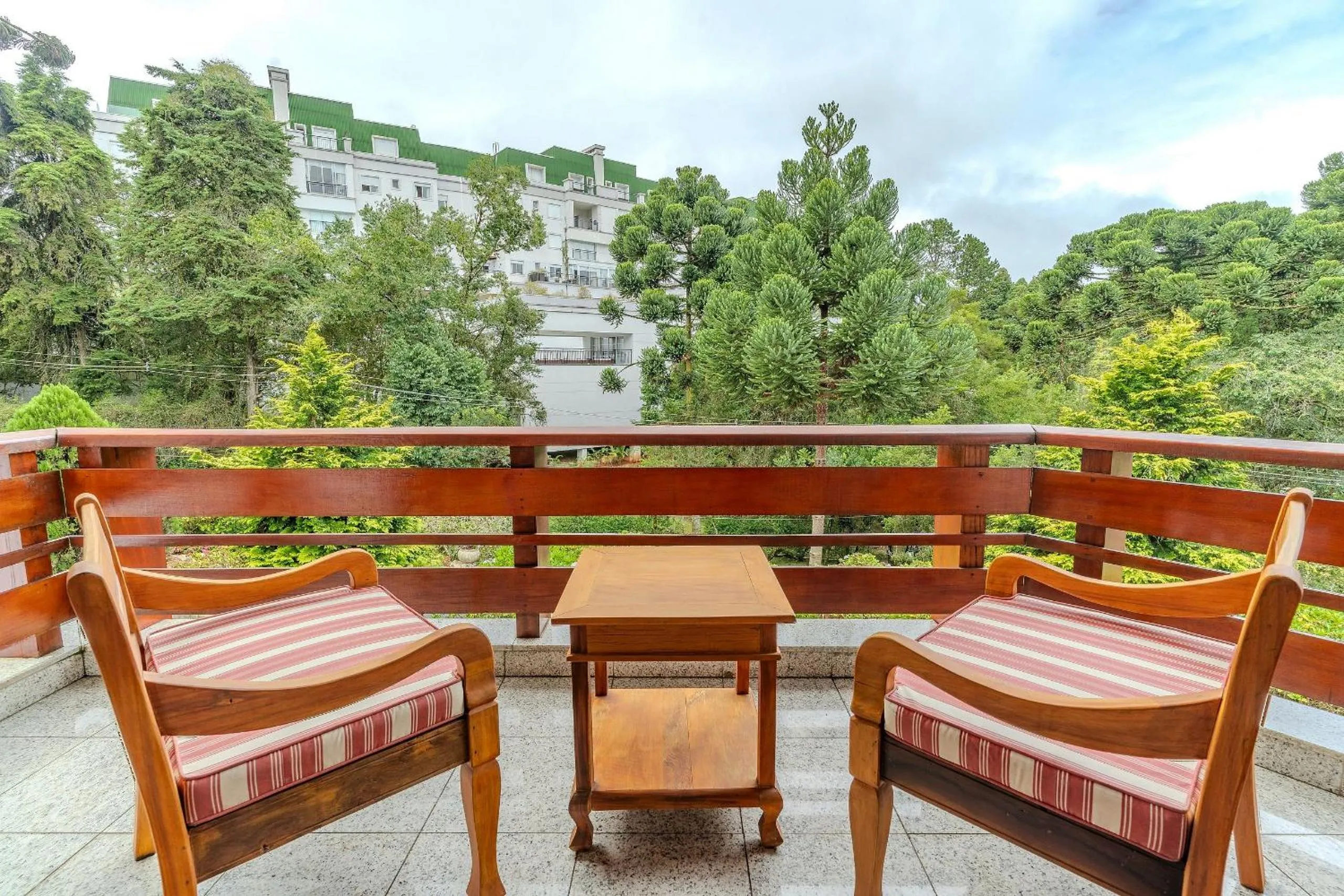 Lindo Apartamento próximo ao centro do Capivari