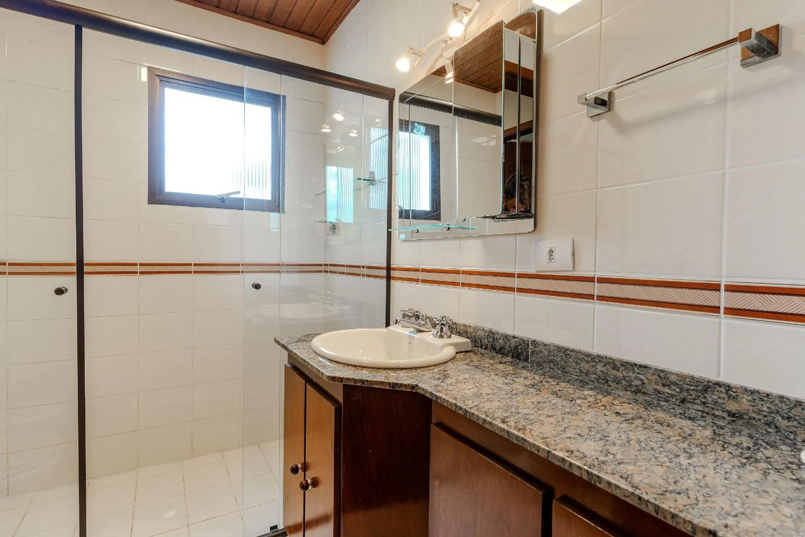 Lindo Apartamento próximo ao centro do Capivari