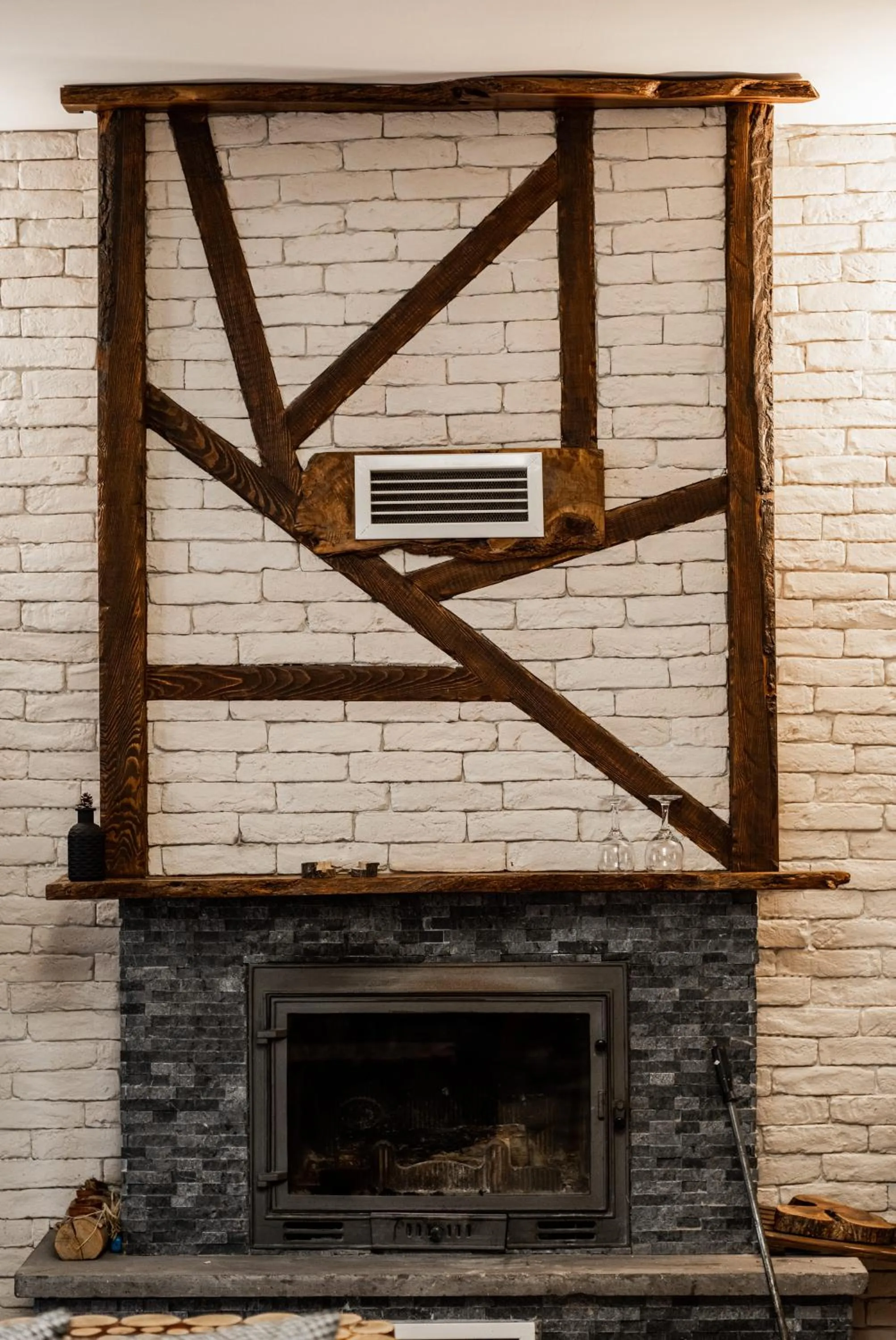 flat iron in Espira by Antioch Hotel