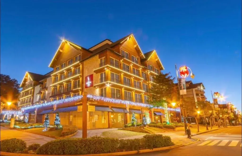 Property building in Hotel Laghetto Stilo Borges Property building in Hotel Laghetto Stilo Borges